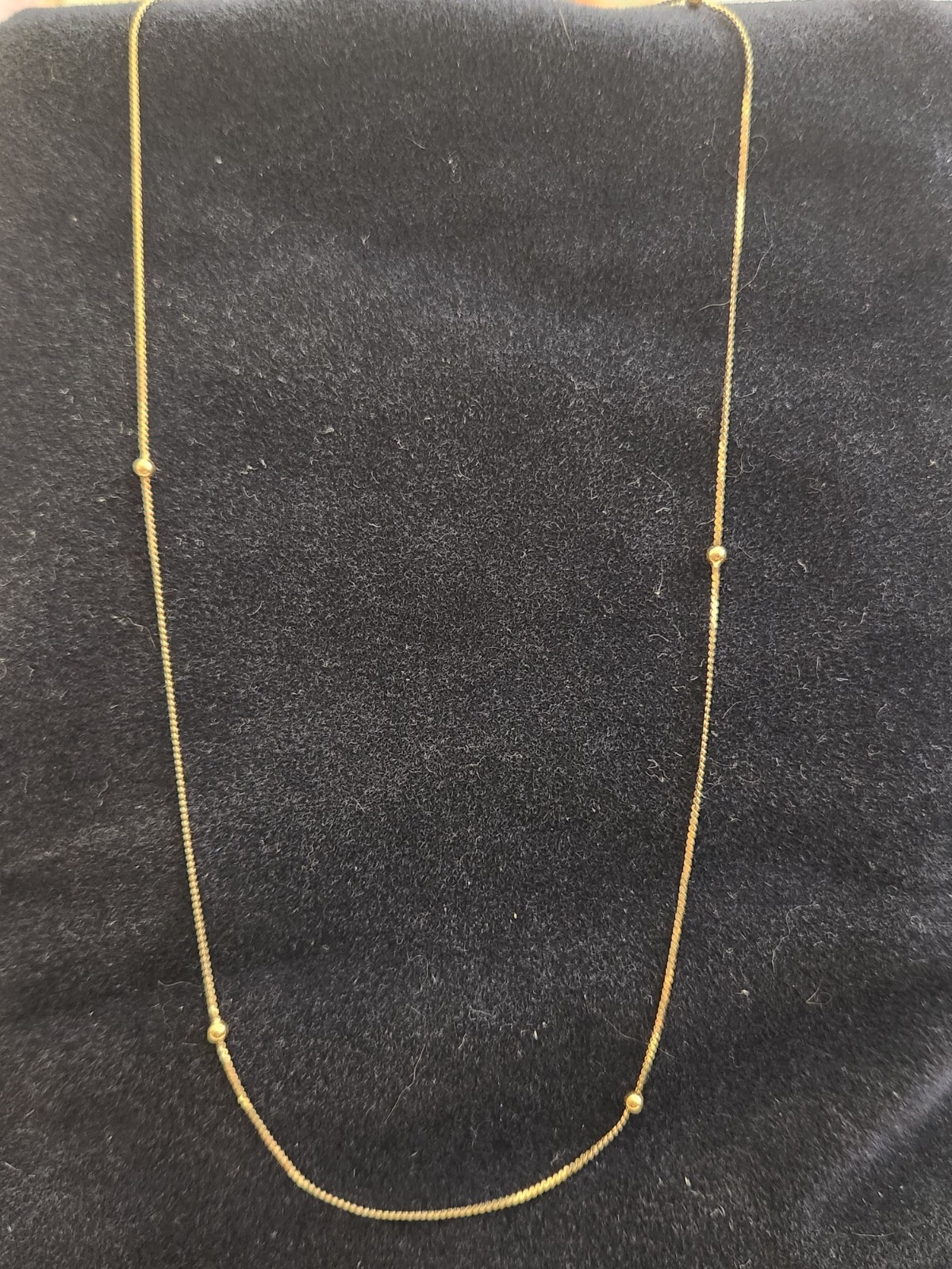 14k Gold Serpentine 17.5″ Thin Chain with 6 Tiny Beads 2 Grams Spring Ring