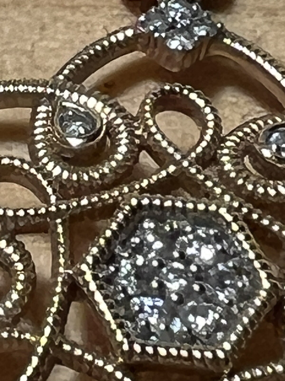 0.20Ct Natural Diamond Floral Filigree Round Scroll Pendant 10K Yellow Gold