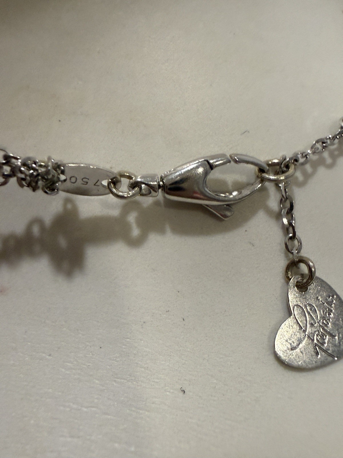Gorgeous 18k Solid Gold Women Three Hearts Necklace 9.6 Grams