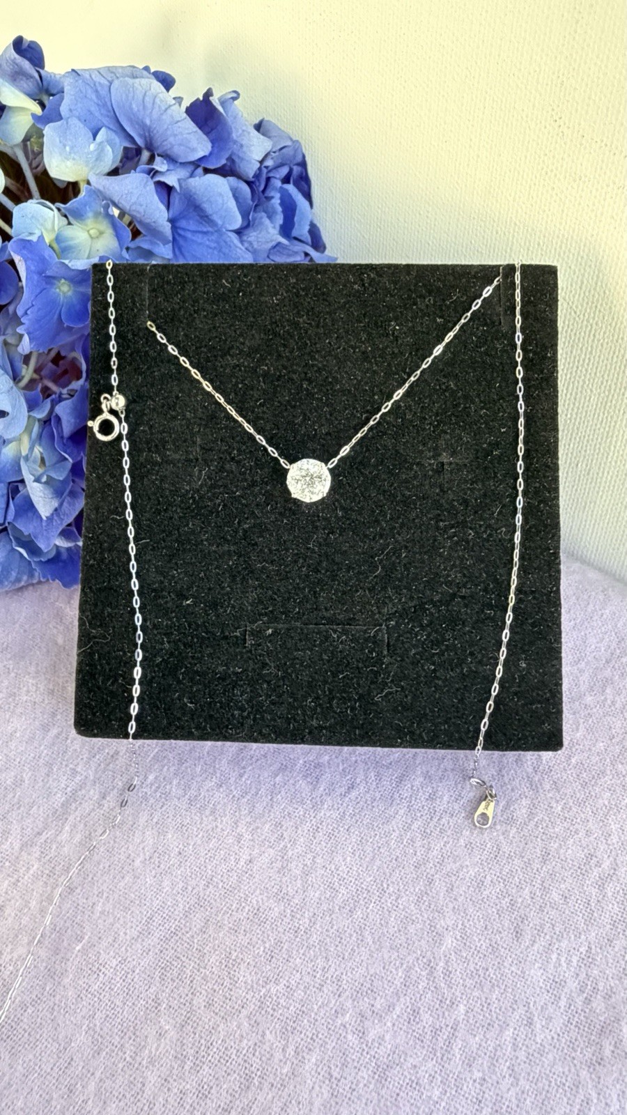 18K white gold Lab Grown Diamond Necklace with 0.50 carat diamond
