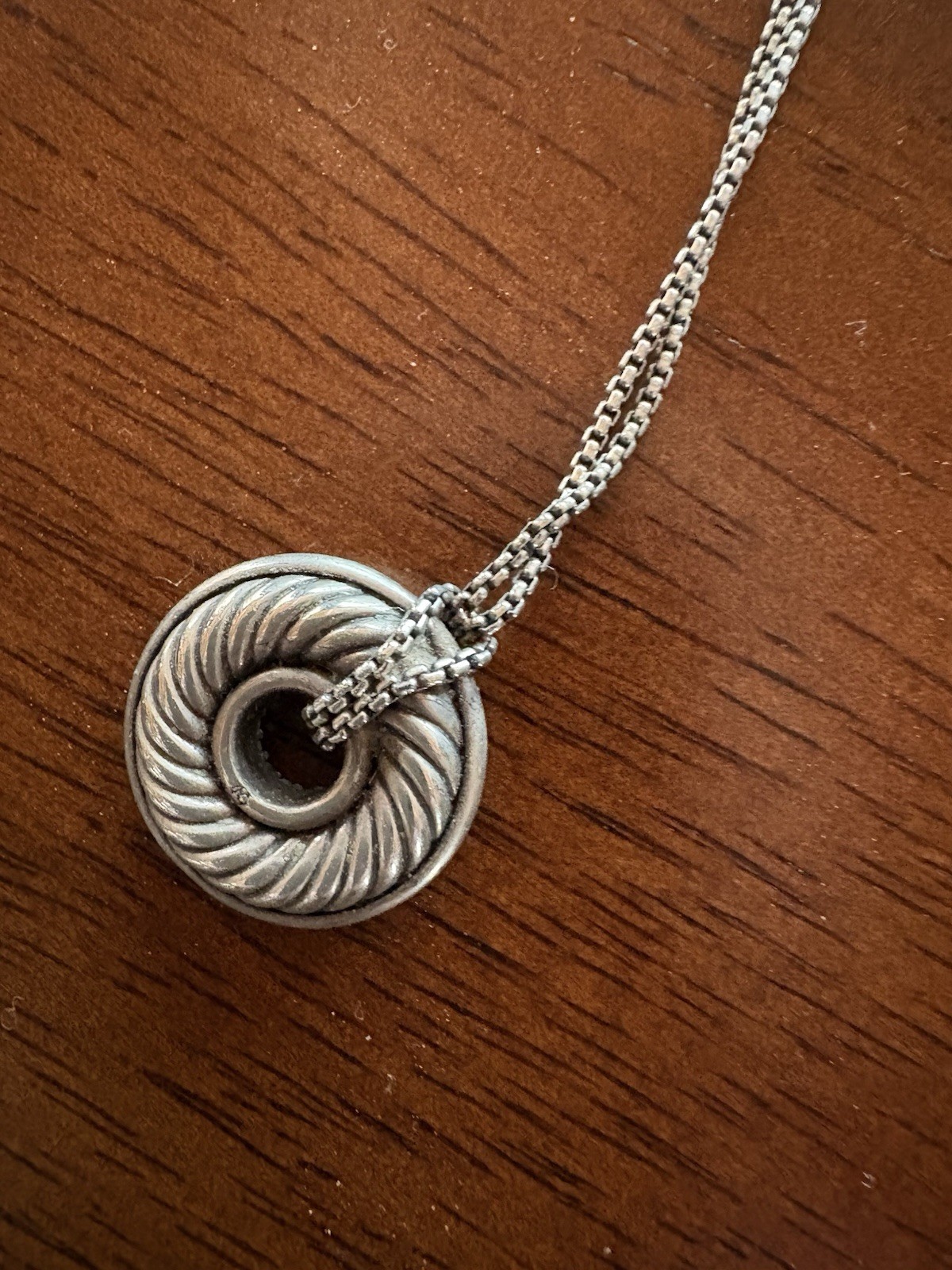 DAVID YURMAN SMALL DIAMOND SCULPTED CABLE DISC NECKLACE STERLING SILVER 925 17″