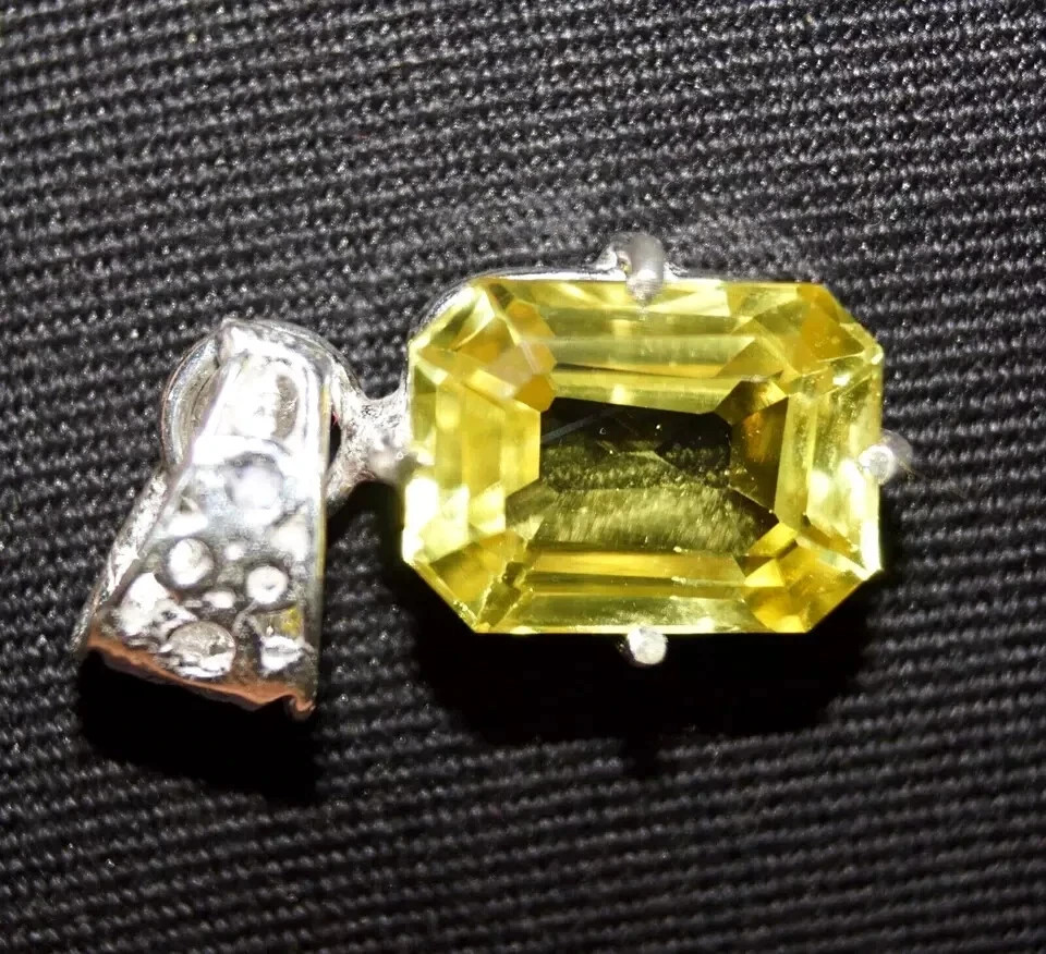 22 Ct Natural Yellow Sapphire Emerald Cut 925 Solid Silver Pendant Gemstone