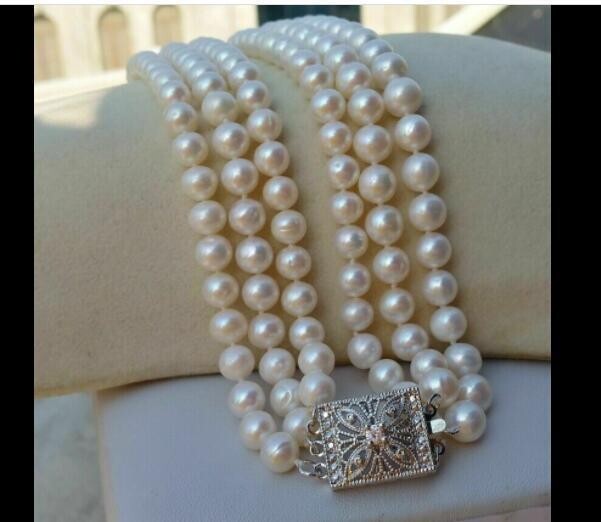 Genuine Three-Strand natural AAA 8-9 mm akoya white pearl necklace 18”