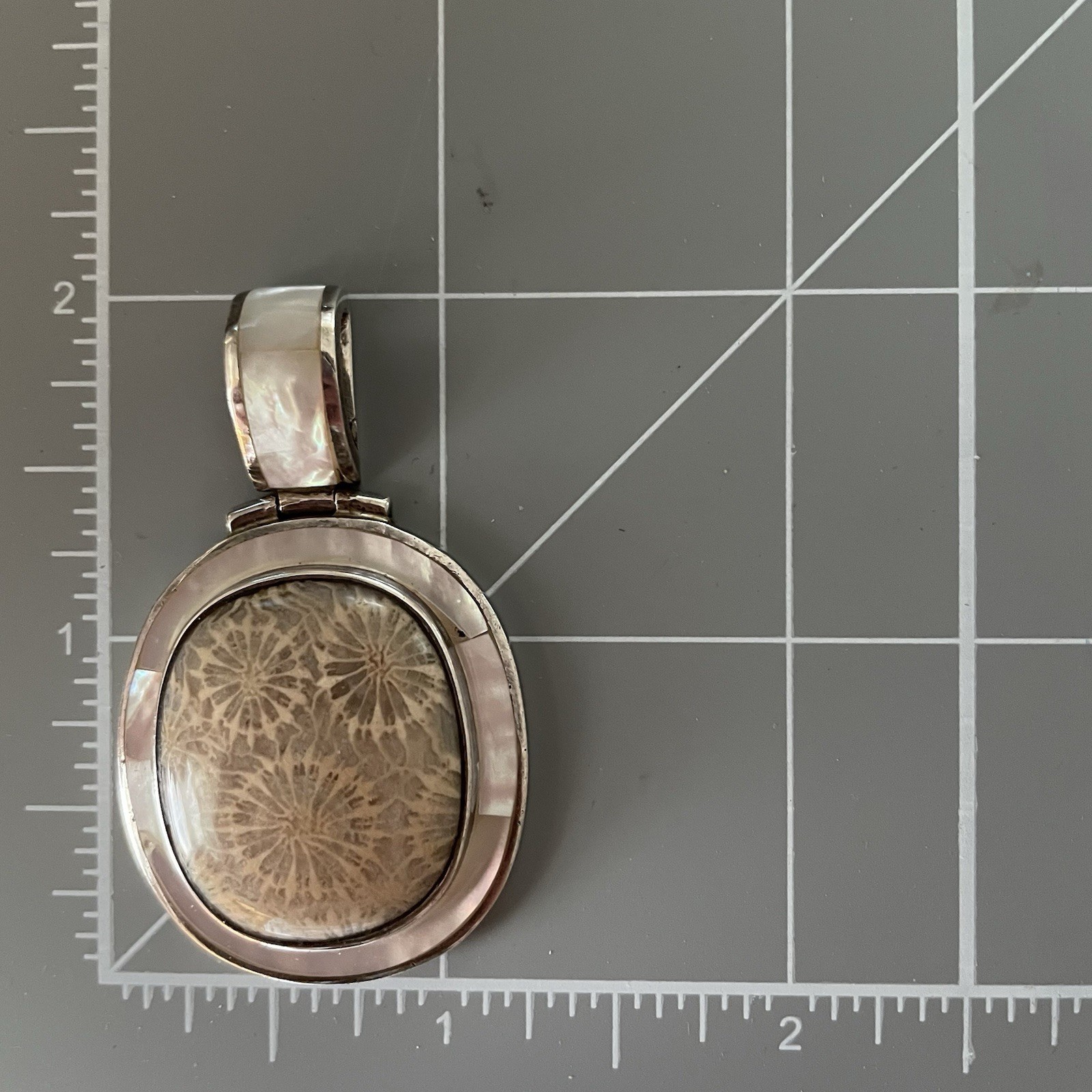 Starborn Sterling Silver 925 Fossilized Coral & Inlay Mother Of Pearl Pendant