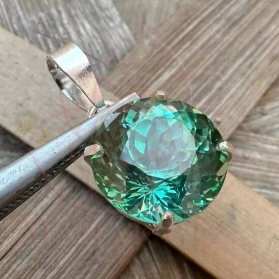 GIE Certified 24.25 CT Natural Green Sapphire Gemstone 925 Solid Silver Pendant