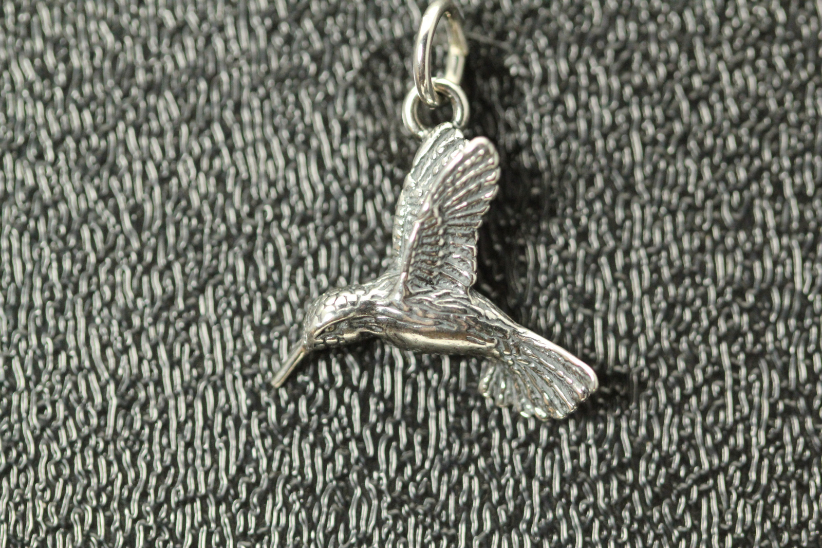 925 Sterling Silver Hummingbird Charm/Pendant 1.8 Grams (PEN9281)