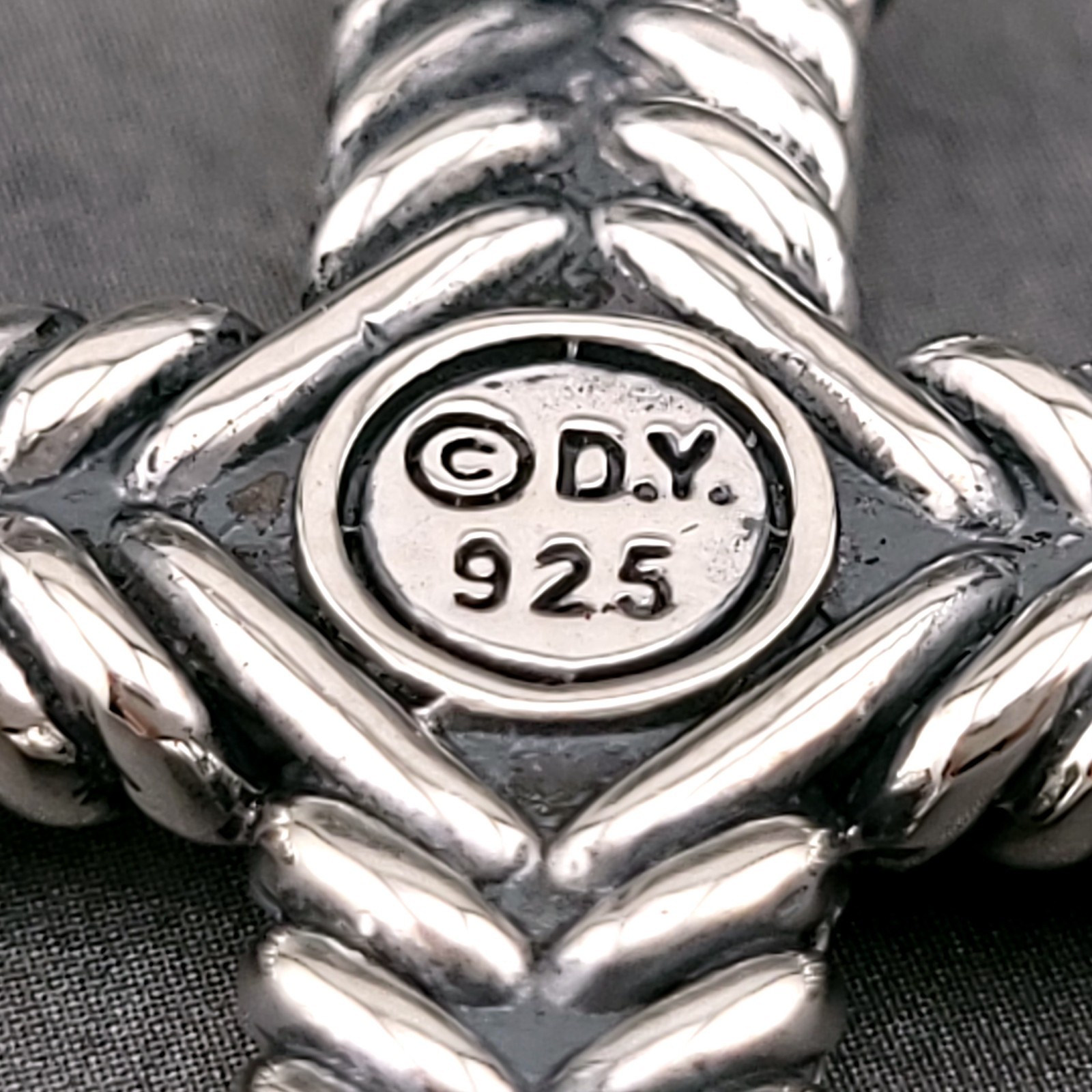 David Yurman Sterling Silver 1.75in Chevron Cable Cross Crucifix Amulet Pendant