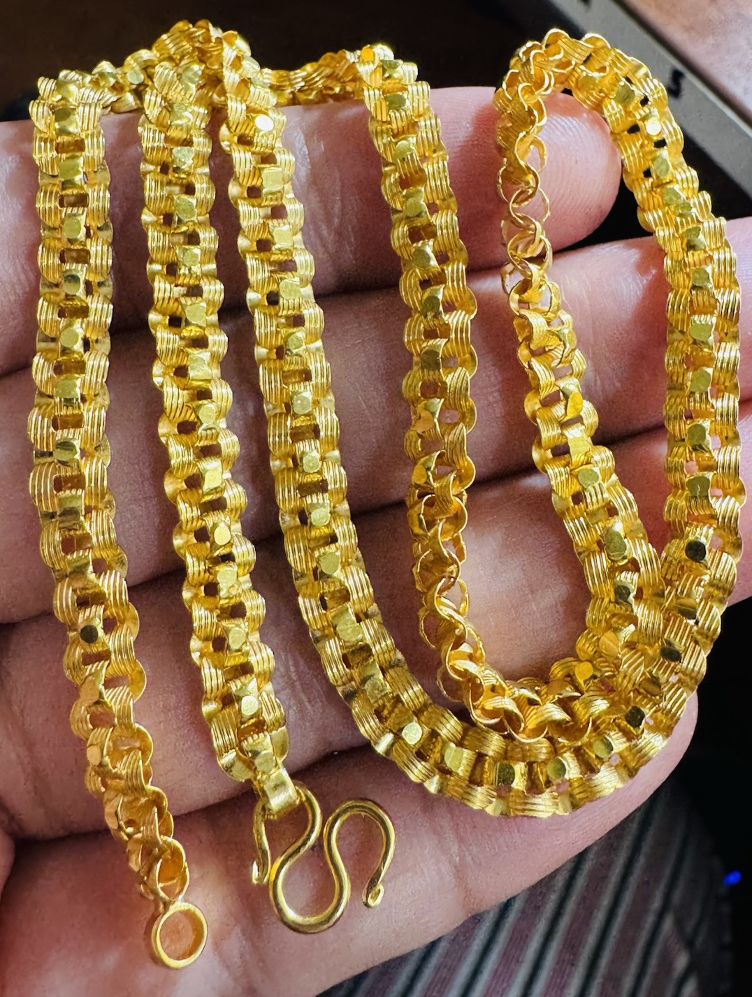 New Genuine 22K 916 Yellow Saudi Gold Rare Chain Necklace 17.5/18” Inch 6mm 19g
