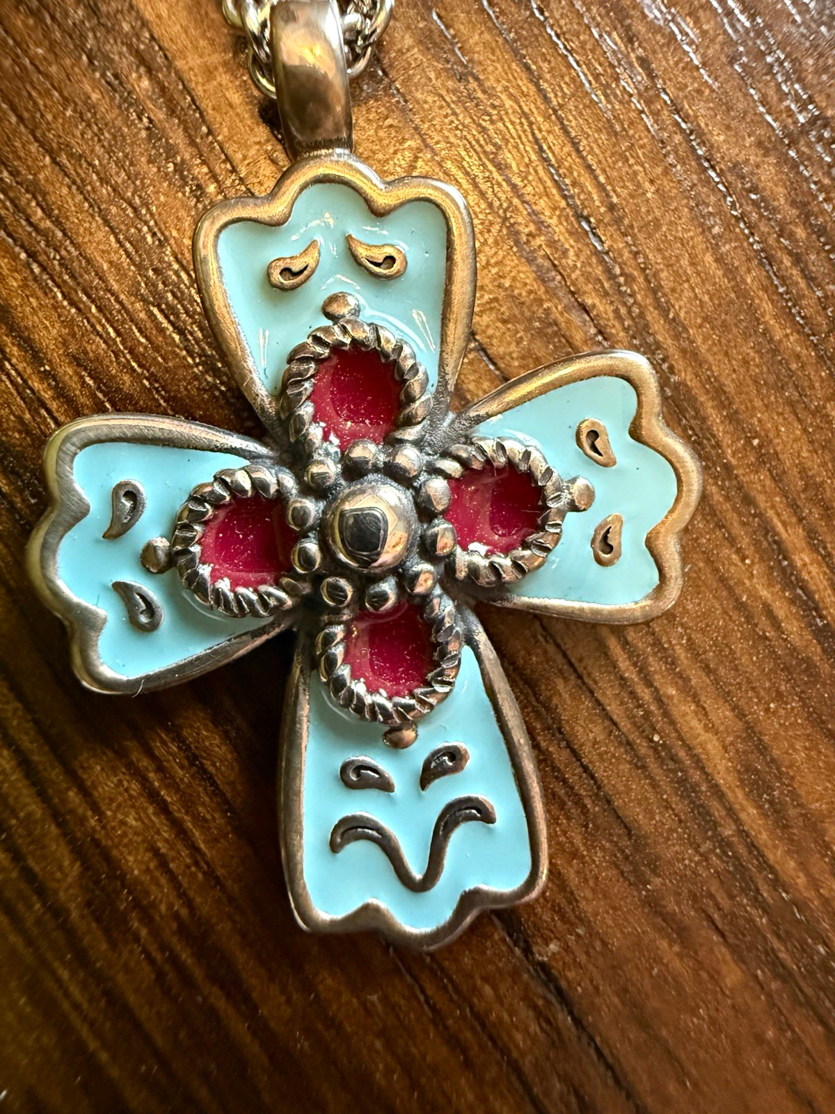 Retired James Avery La Rosa Enamel Cross Pendant Sterling Silver Necklace 16″