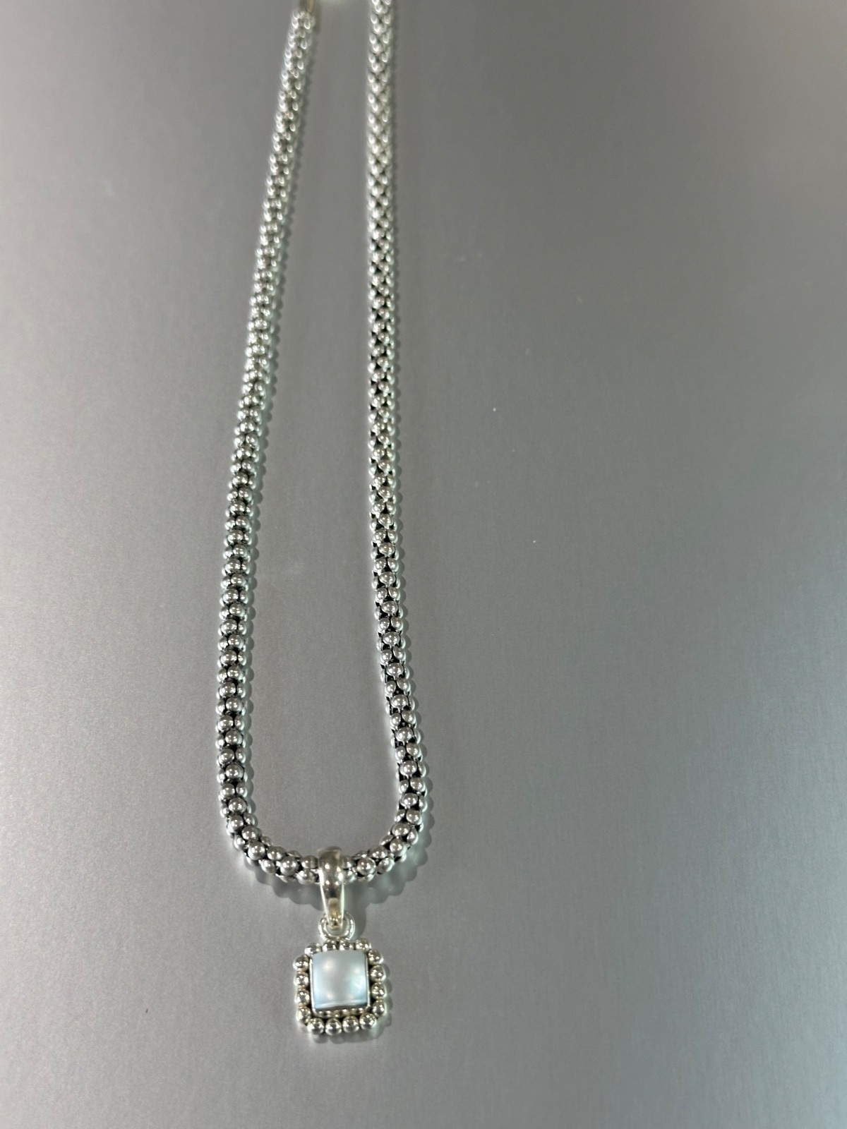 Silpada 925 sterling silver popcorn chain with button pearl pendant