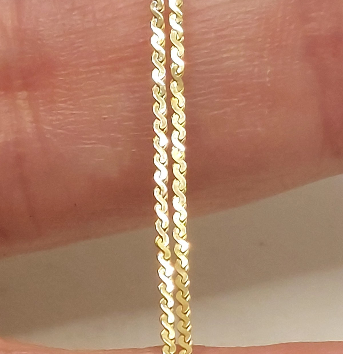 Vintage 14k Serpentine Chain Necklace Solid Yellow Gold 15″ 1mm 1g