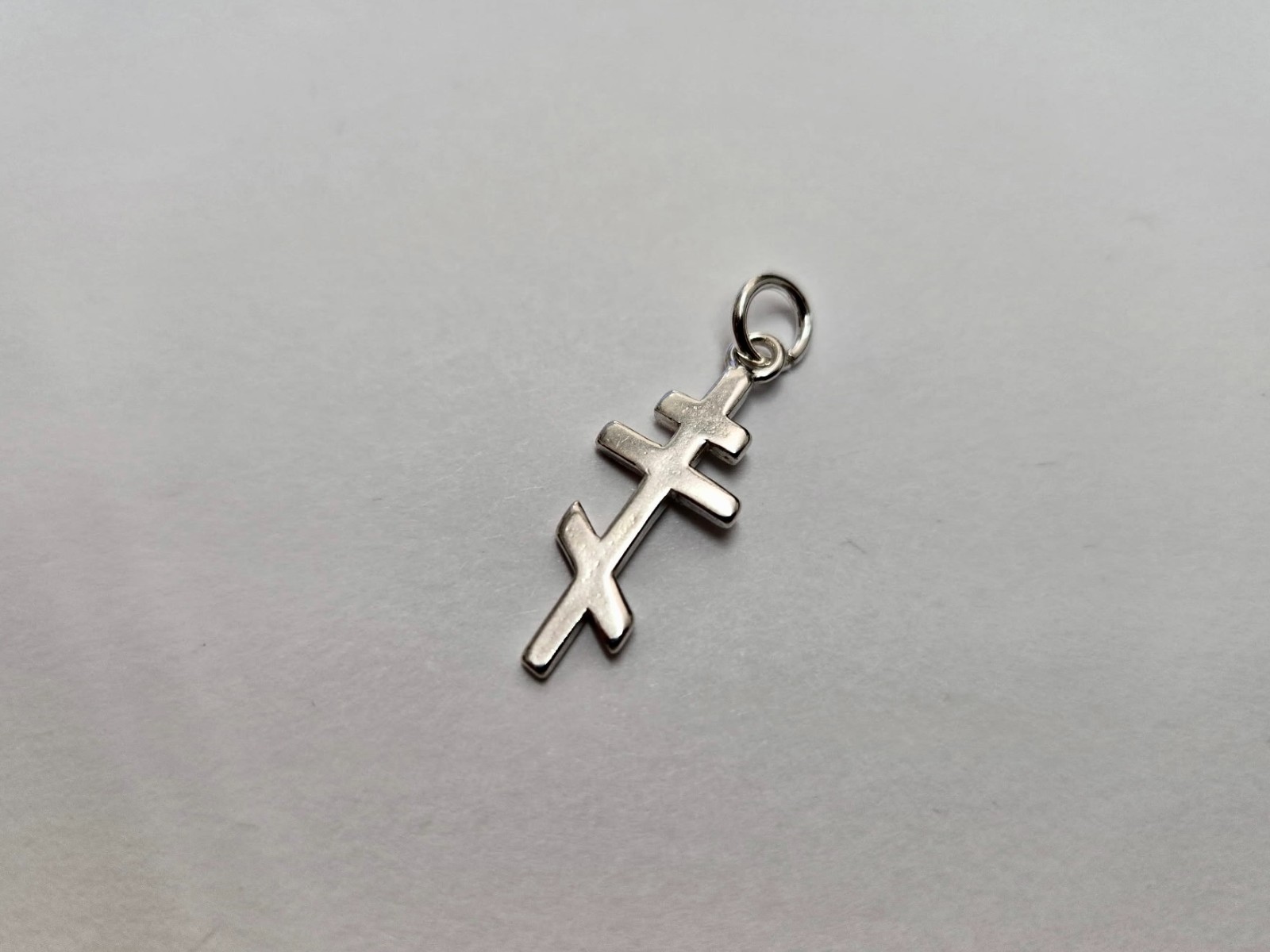 925 Sterling Silver Plain Eastern Orthodox Cross Pendant 7/8 Inch (22mm) Tall