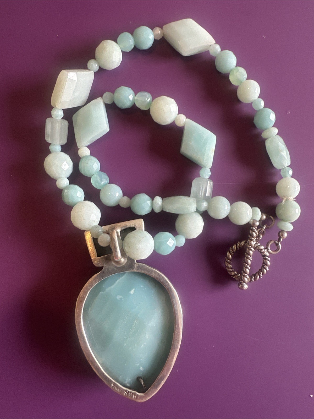 Amy Kahn Russell AKR 925 Sterling Silver Amazonite Bee Pendant Beaded Necklace