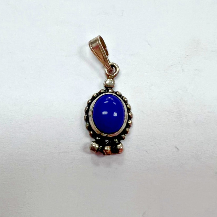 Unknown Designer Sterling Silver Blue Stone Pendant [075DuW]