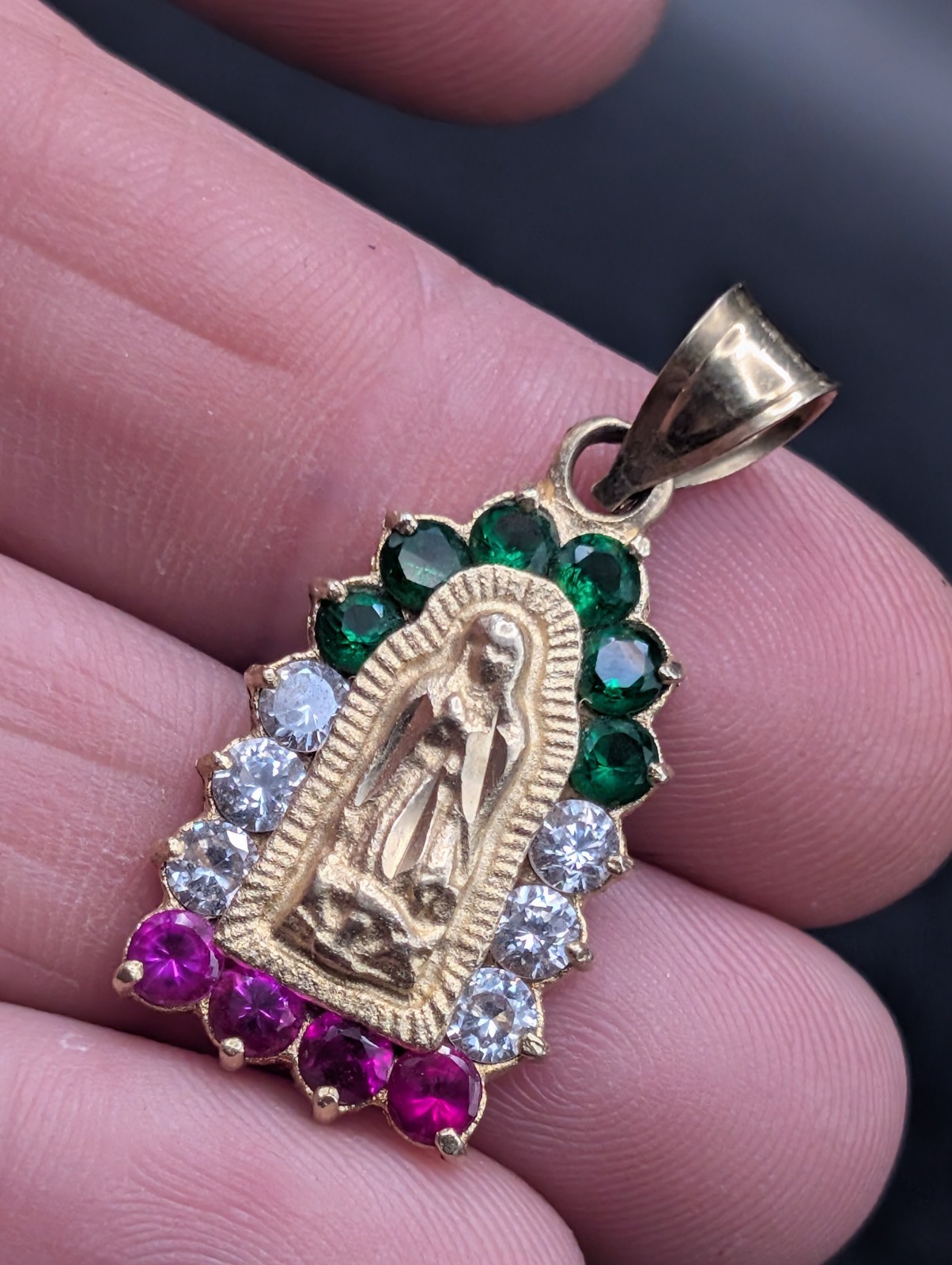🔥 14K GOLD EMERALD RUBY & CZ VIRGIN MARY MEXICO COLORS PENDANT SIGNED 3.3 GRAMS