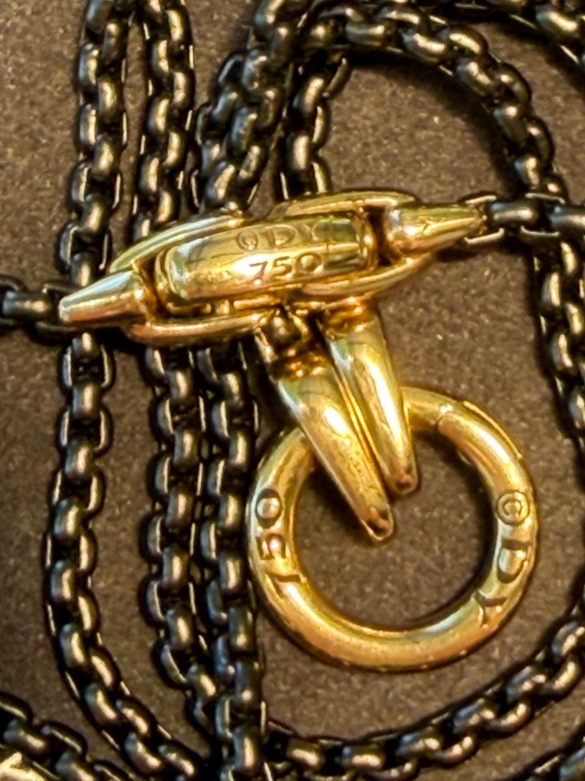 David Yurman 18K Clasp & Smooth Amulet on Stainless Steel Box Chain Necklace 26″