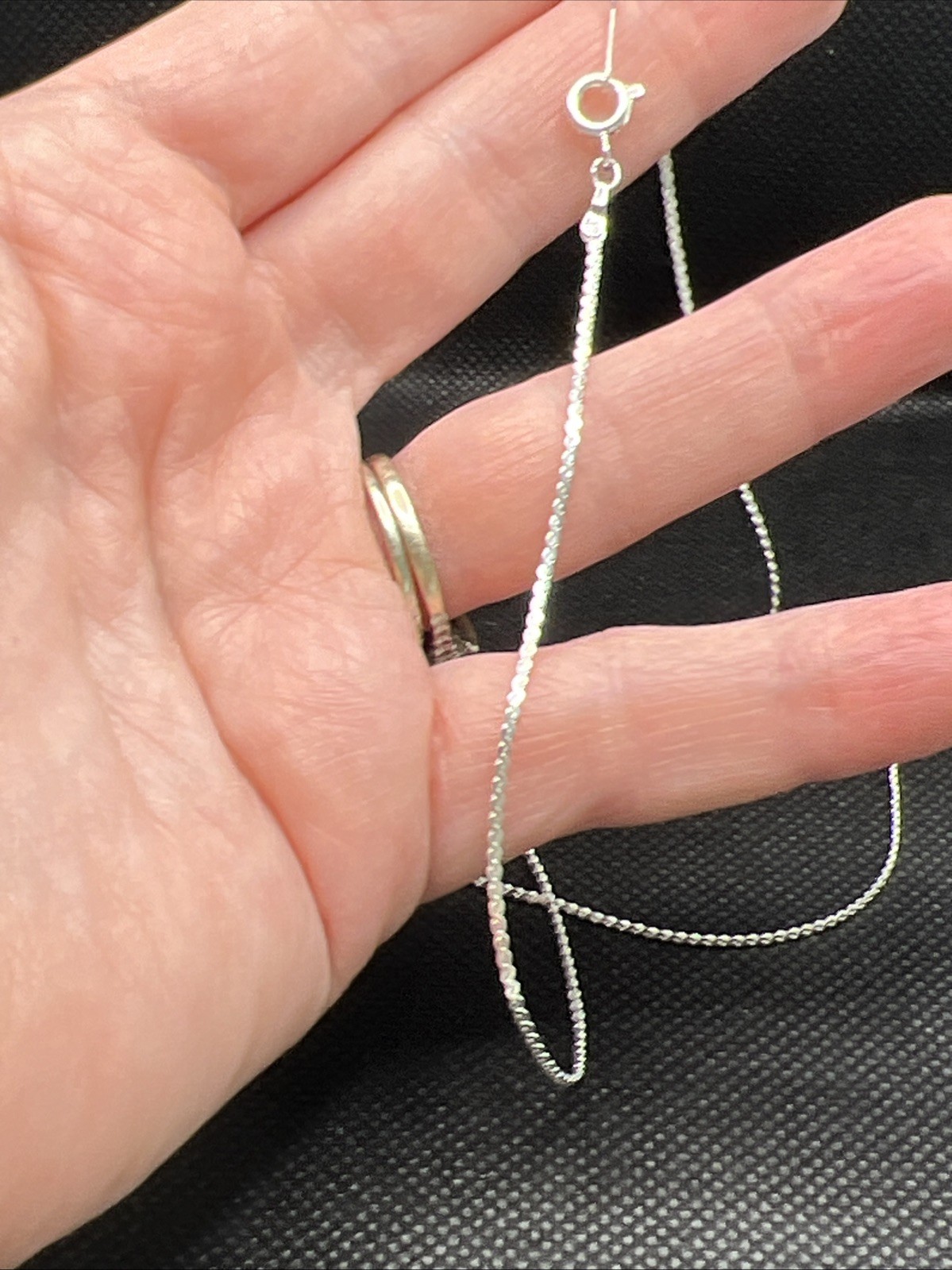 18K White Gold Necklace Chain 22” Brand New Weighs 2 Grams