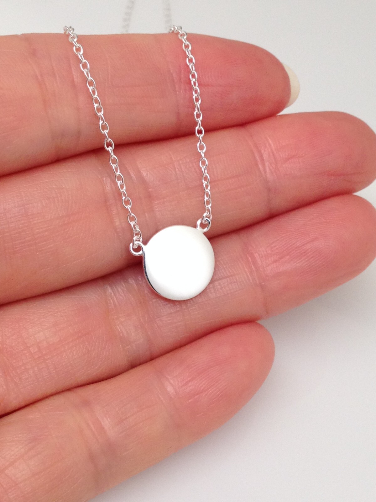925 Sterling Silver Plain Disc Circle Pendant Necklace Tiny 10.8mm 17.25″ Women
