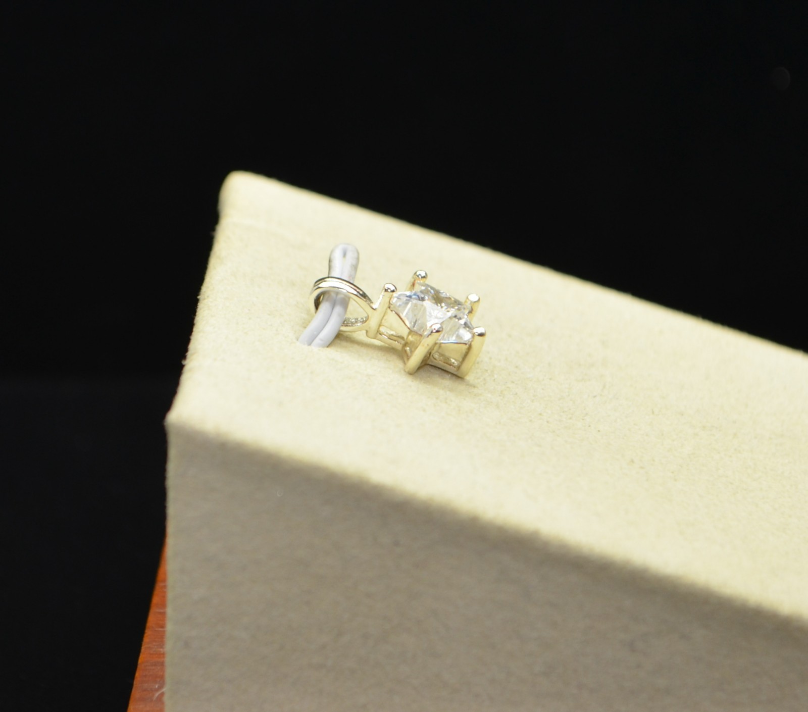 Sterling Silver Clear Star Gem Pendant / Charm #FMG541