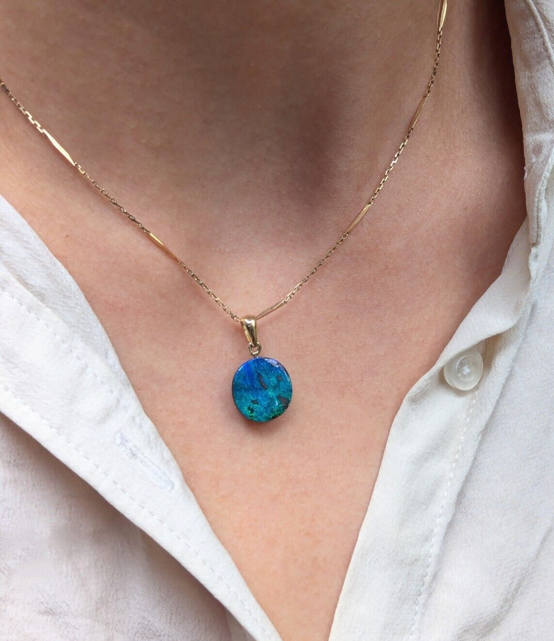 18ct Gold Natural Australian Boulder Opal Button Pendant Porthole Blue Green