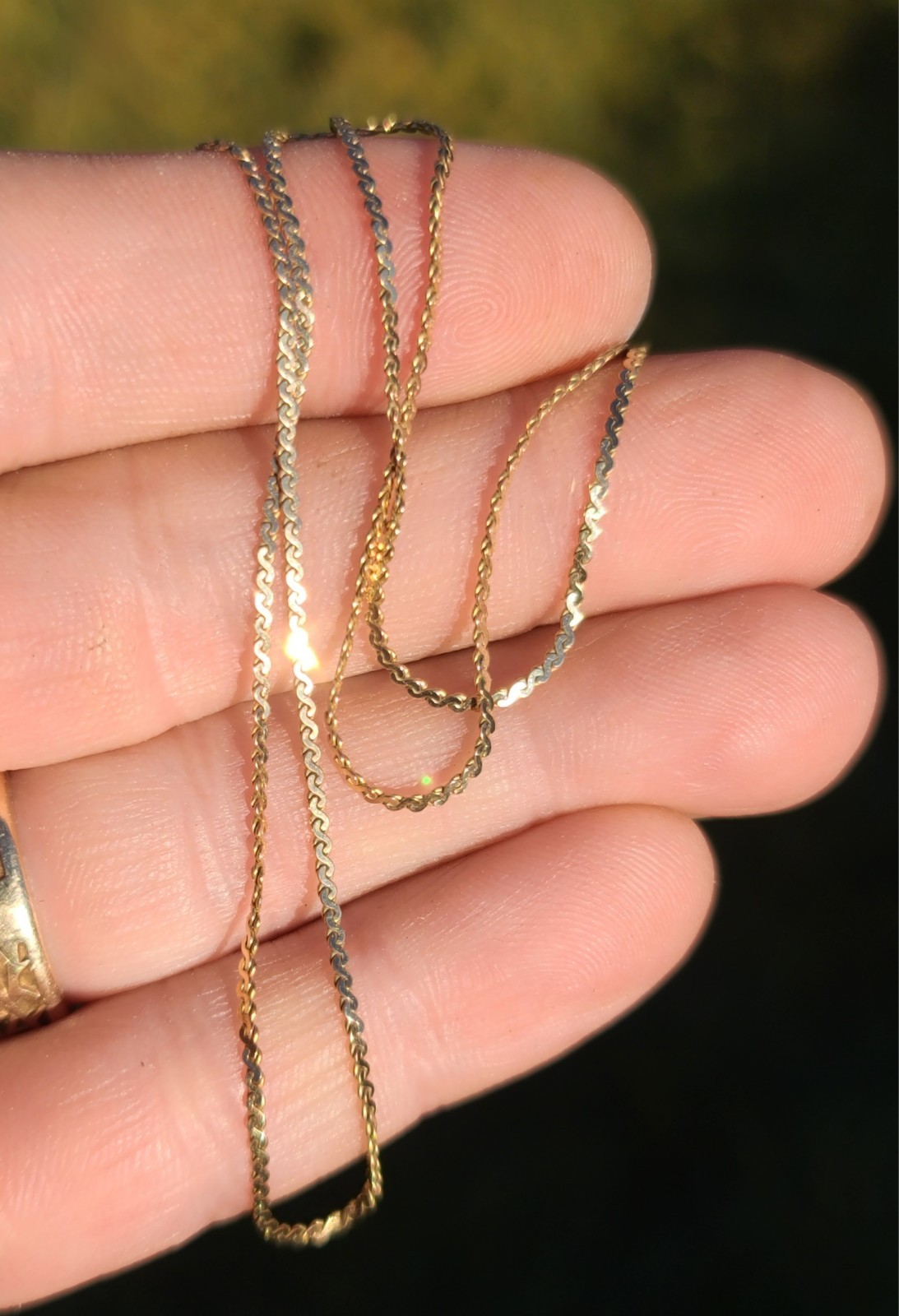 14k Solid Yellow Gold Serpentine Chain Necklace 18″x1.1mm ITALY Signed AR 3grams