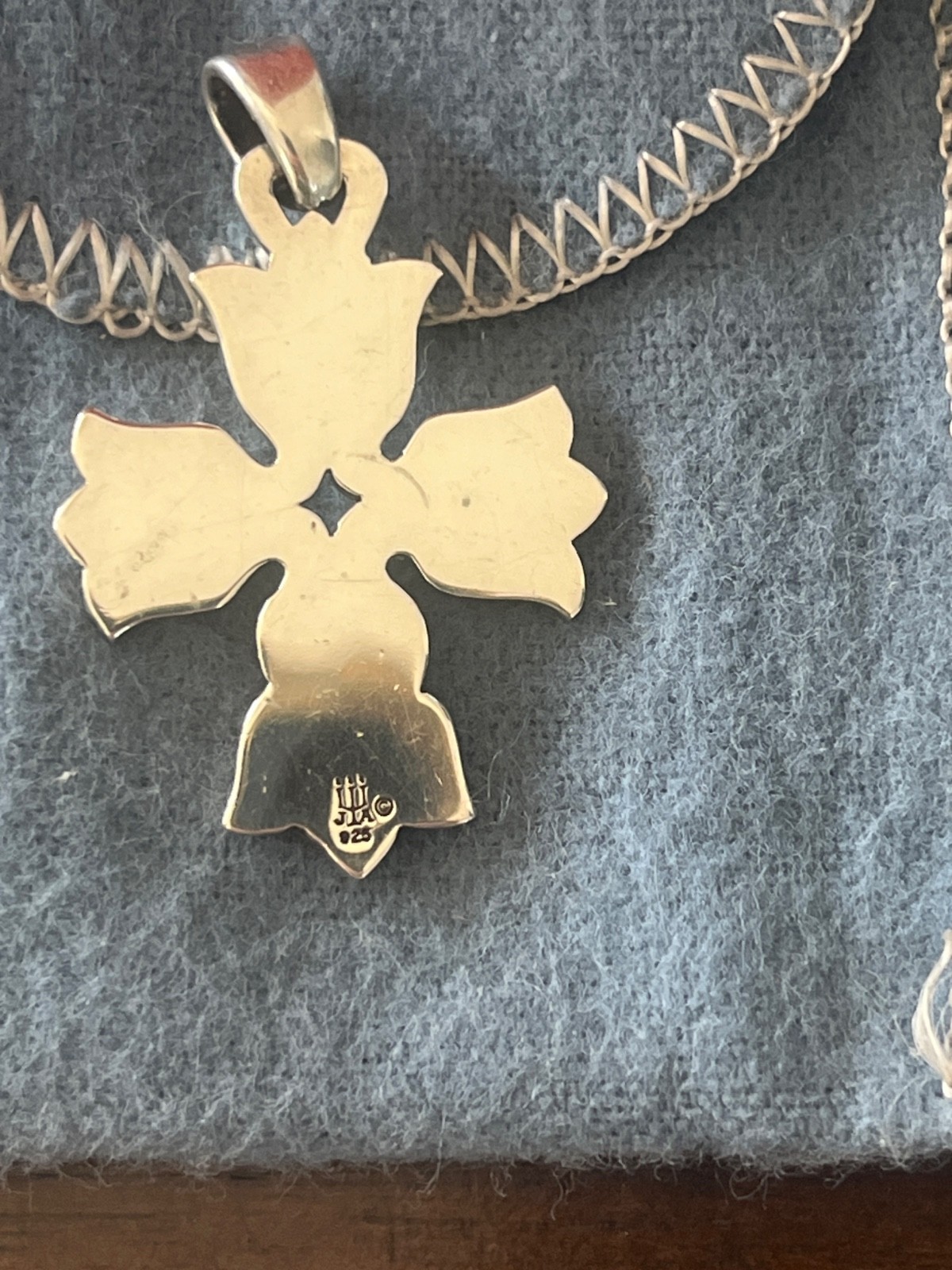James Avery Sterling Silver Tulip Flower CrossS Pendant -RETIRED