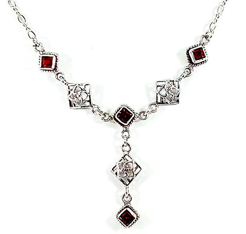 Vintage 925 Sterling Silver Faceted Garnet Celtic Knotwork Necklace