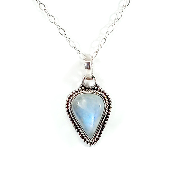 Vintage 925 Sterling Silver Genuine Rainbow Moonstone Bali Necklace
