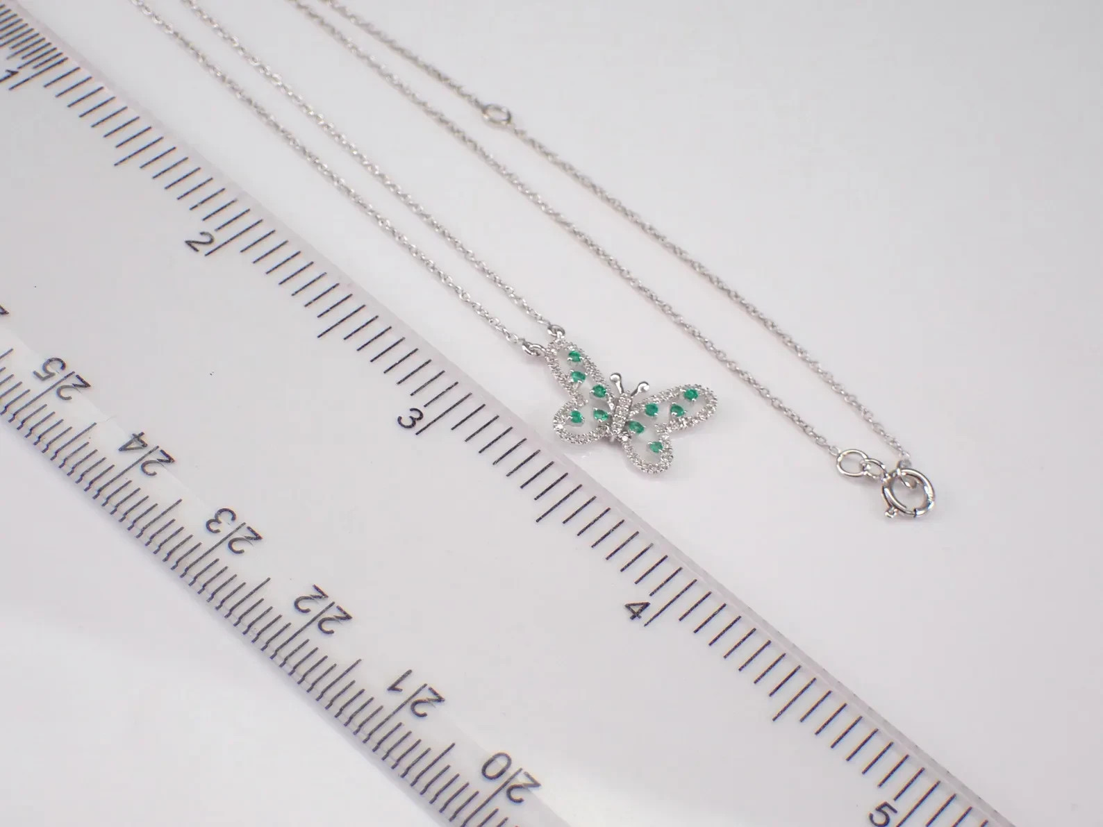 1.40 Ct Round Emerald Moissanite Butterfly Shape Necklace 14K White Gold Plated