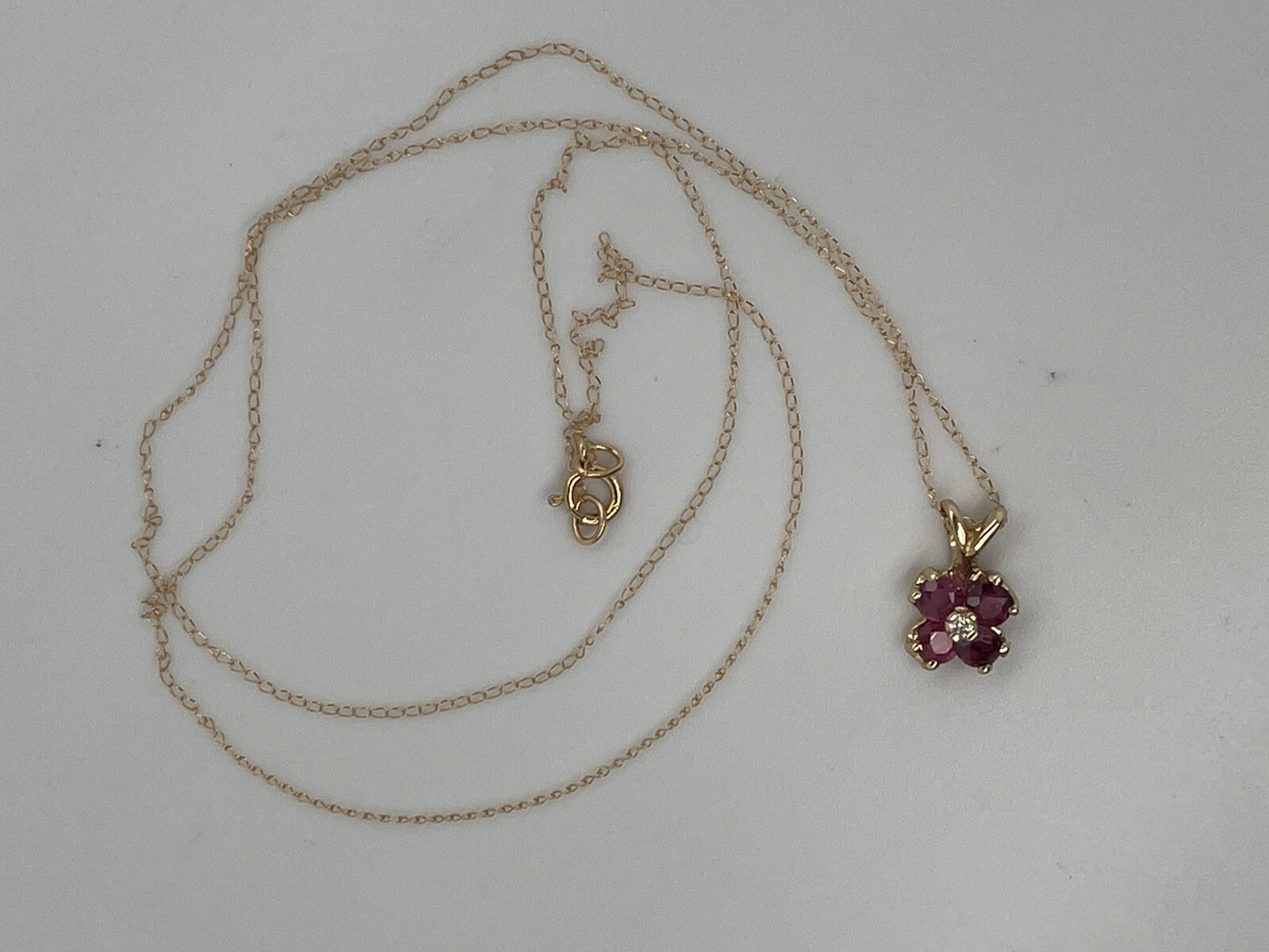 14k Yellow Gold .40 Ct Ruby & Diamond Acc Pendant Necklace 16” cable chain, 1 Gr