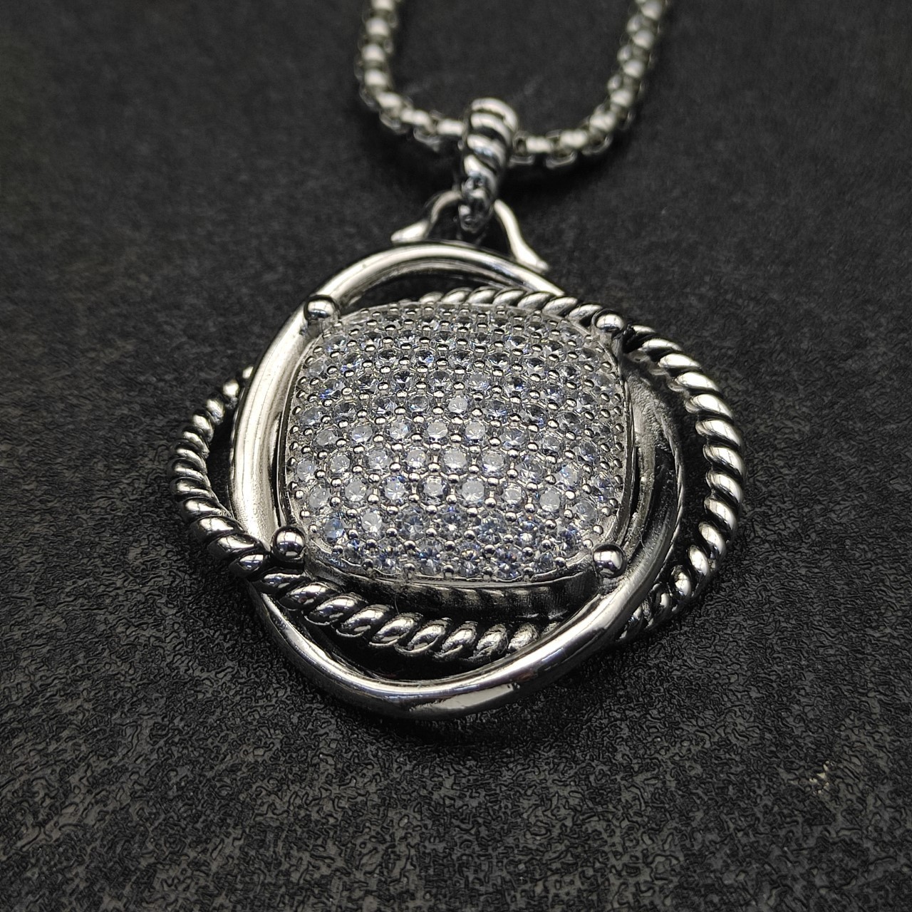 David Yurman 925 Sterling Silver Pavé Diamond Square Cable Frame Pendant Necklac
