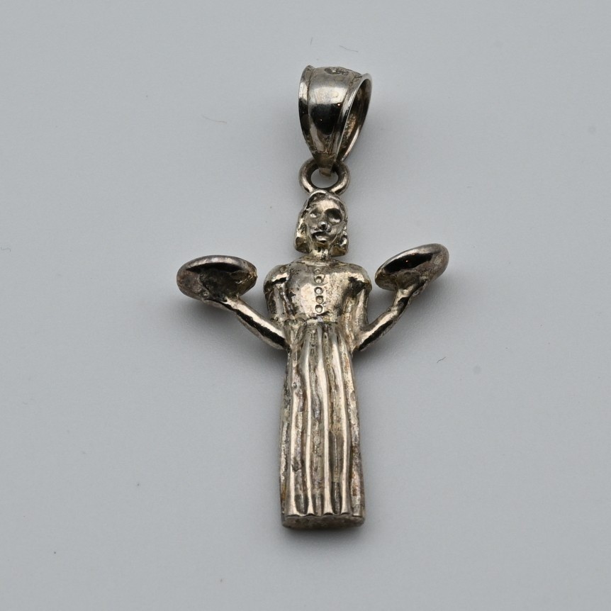 Vintage Sterling Silver 925 Charm, Savannah Georgia “Bird Girl”