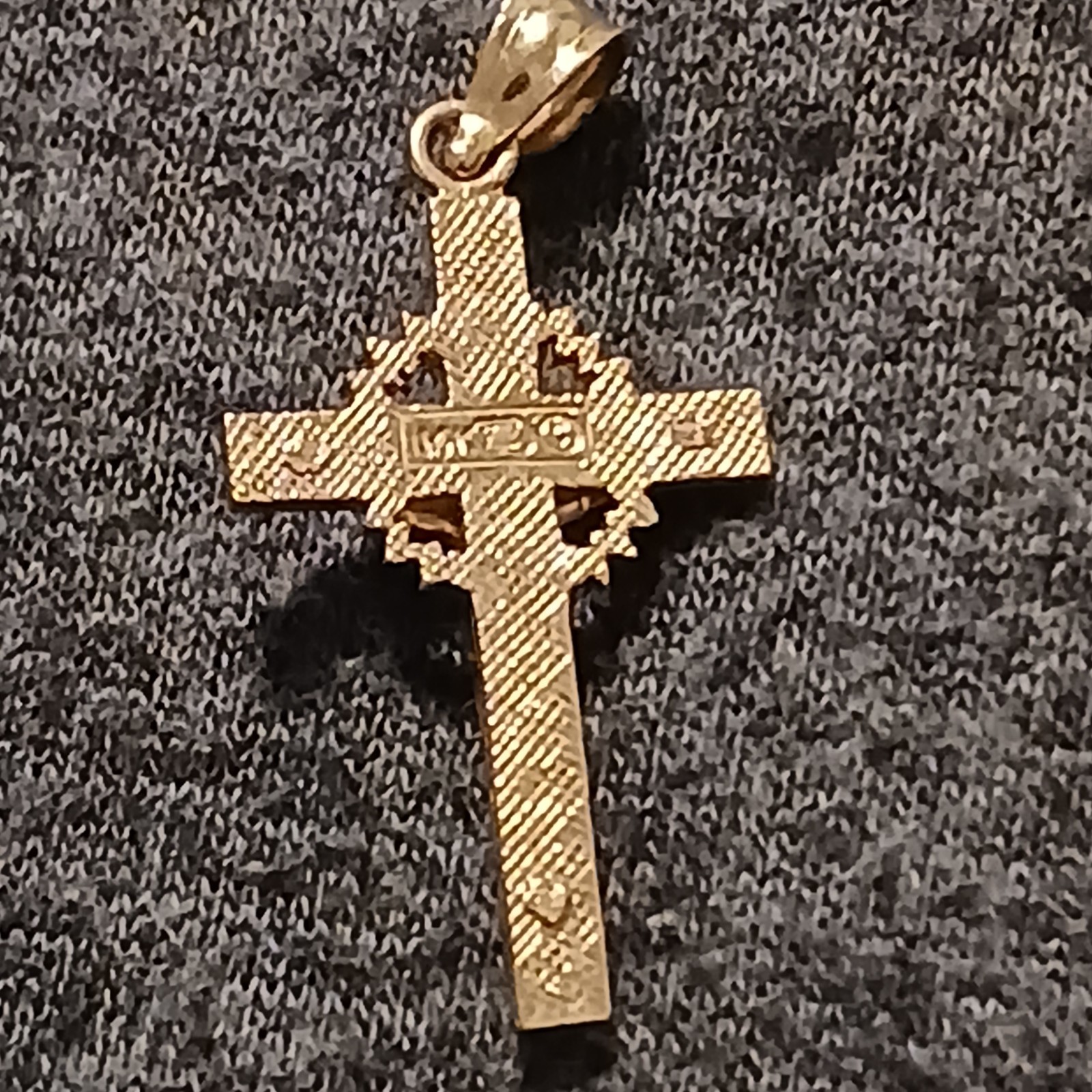 Italian 14k Yellow Gold 1″ Crucifix Cross Charm Pendant 2 Grams