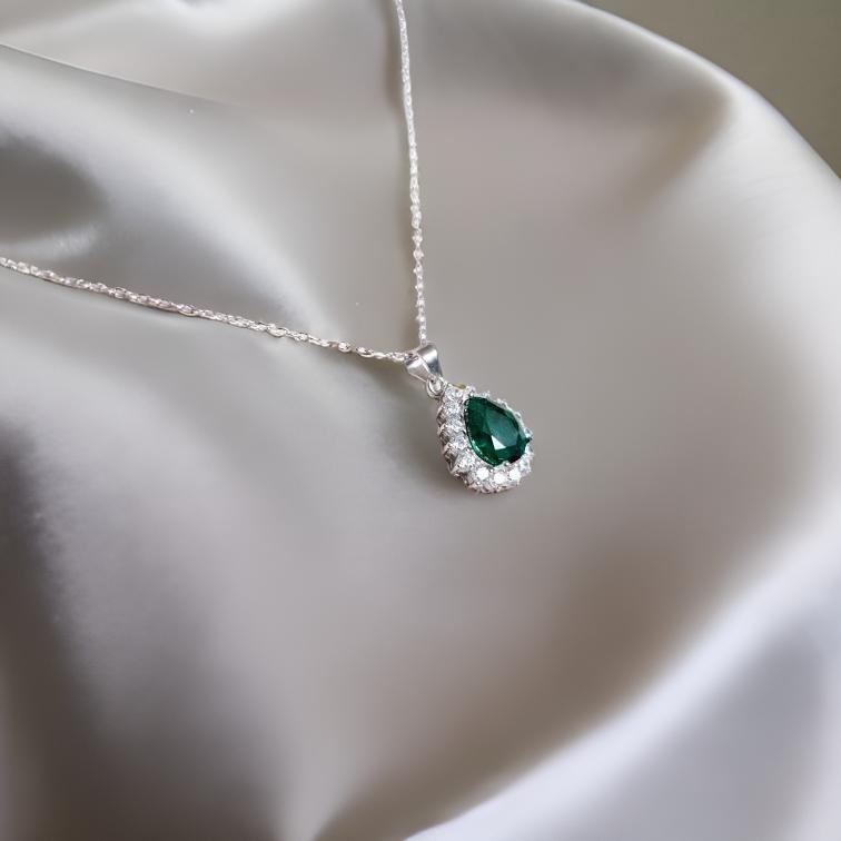 925 Sterling Silver Green Emerald With CZ Accent Women Handmade Ring