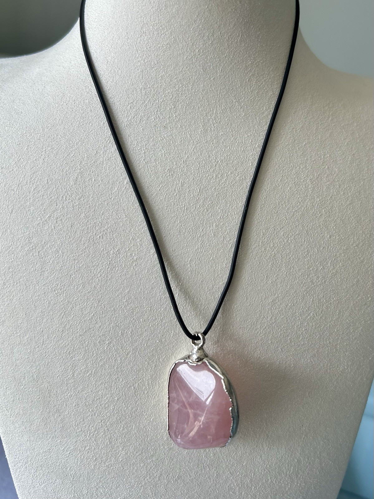Rose Quartz Quartz Pendant Set In Sterling Silver 1 3/8”