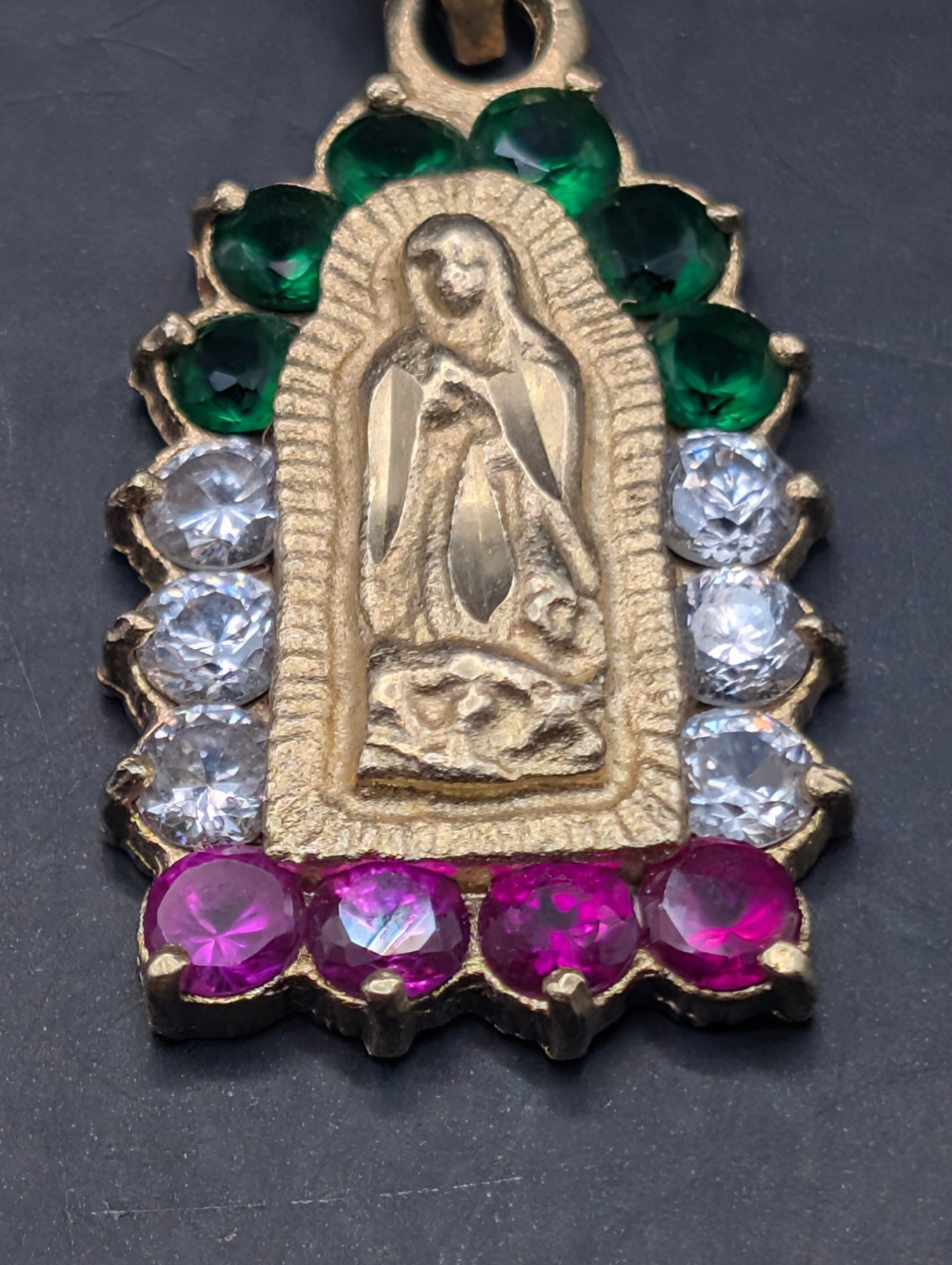 🔥 14K GOLD EMERALD RUBY & CZ VIRGIN MARY MEXICO COLORS PENDANT SIGNED 3.3 GRAMS