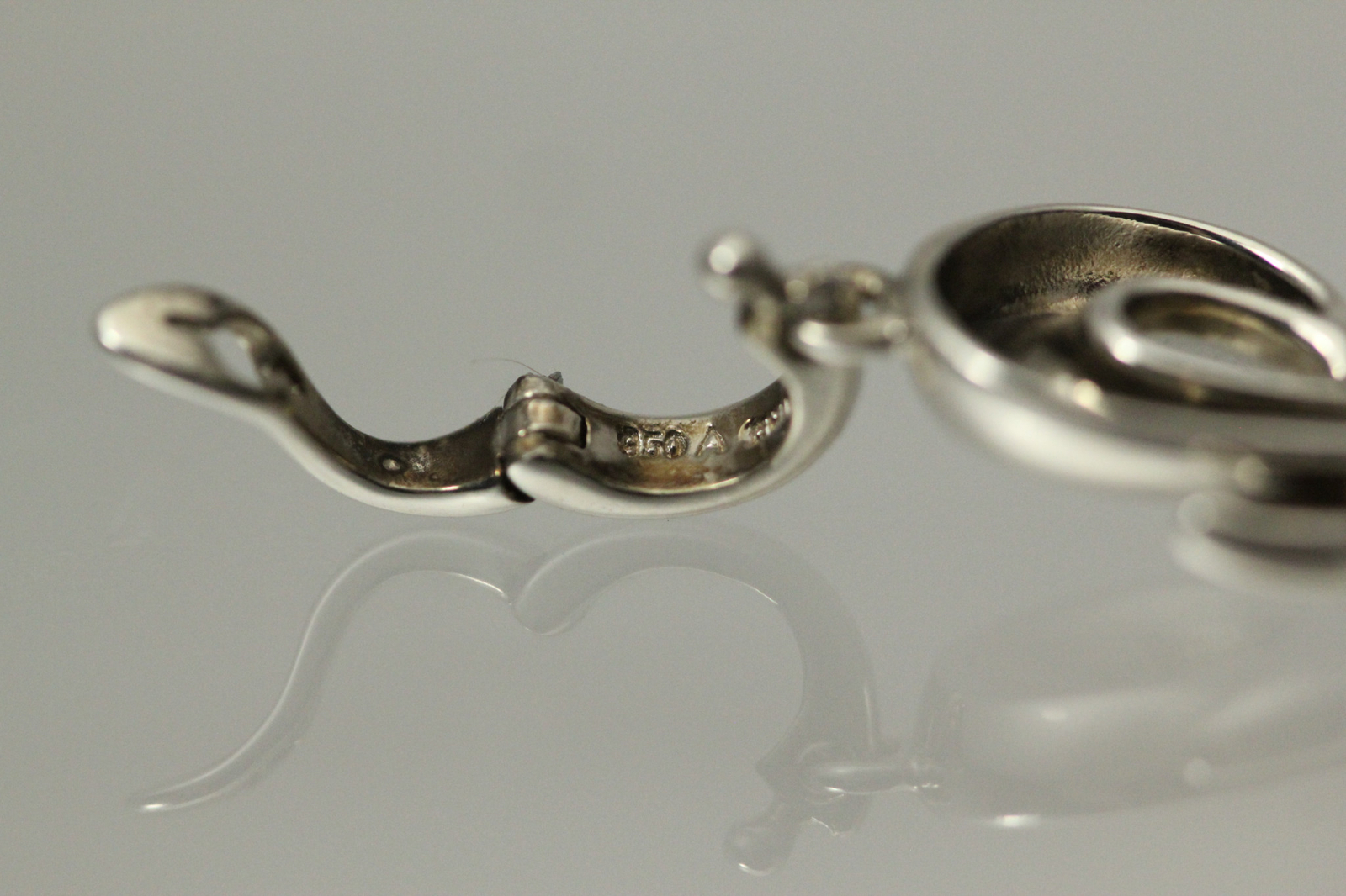 925 Sterling Silver Fancy Letter “G” Pendant Enhancer Bail 3.4 Grams (PEN9399)