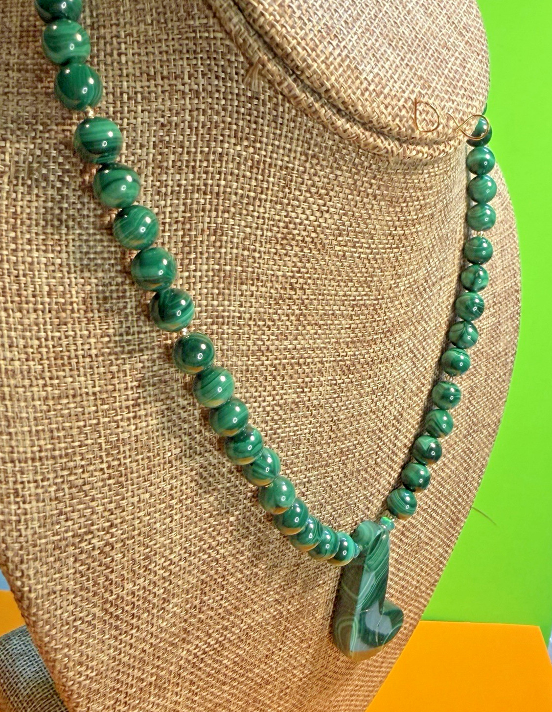 NATURAL EARTHY GREEN CURVED CRESCENT MALACHITE ARTISAN NECKLACE EARRING SET