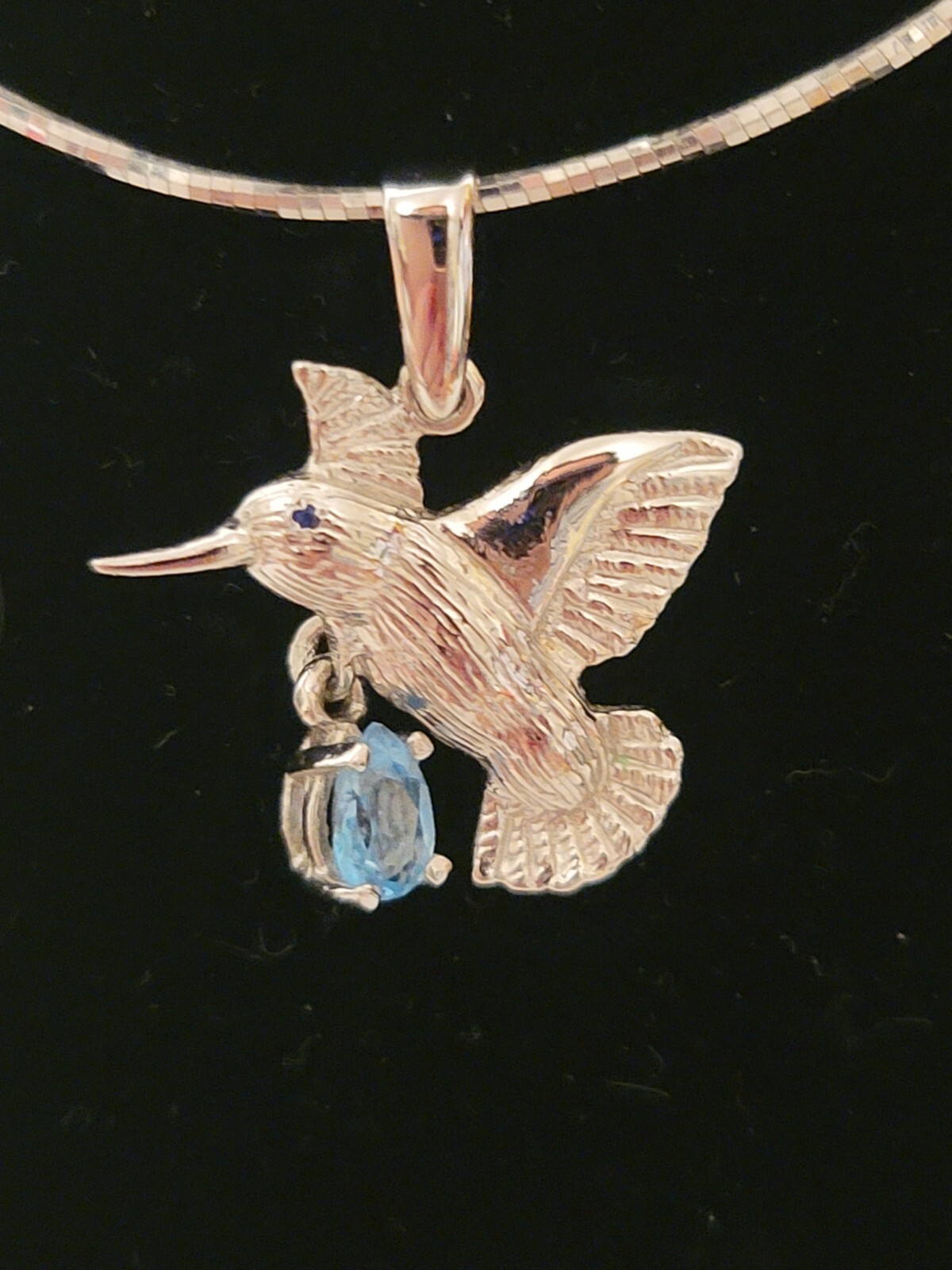 Silver Necklace With Silver Hummingbird Both Marked 925 Choker Style EUC