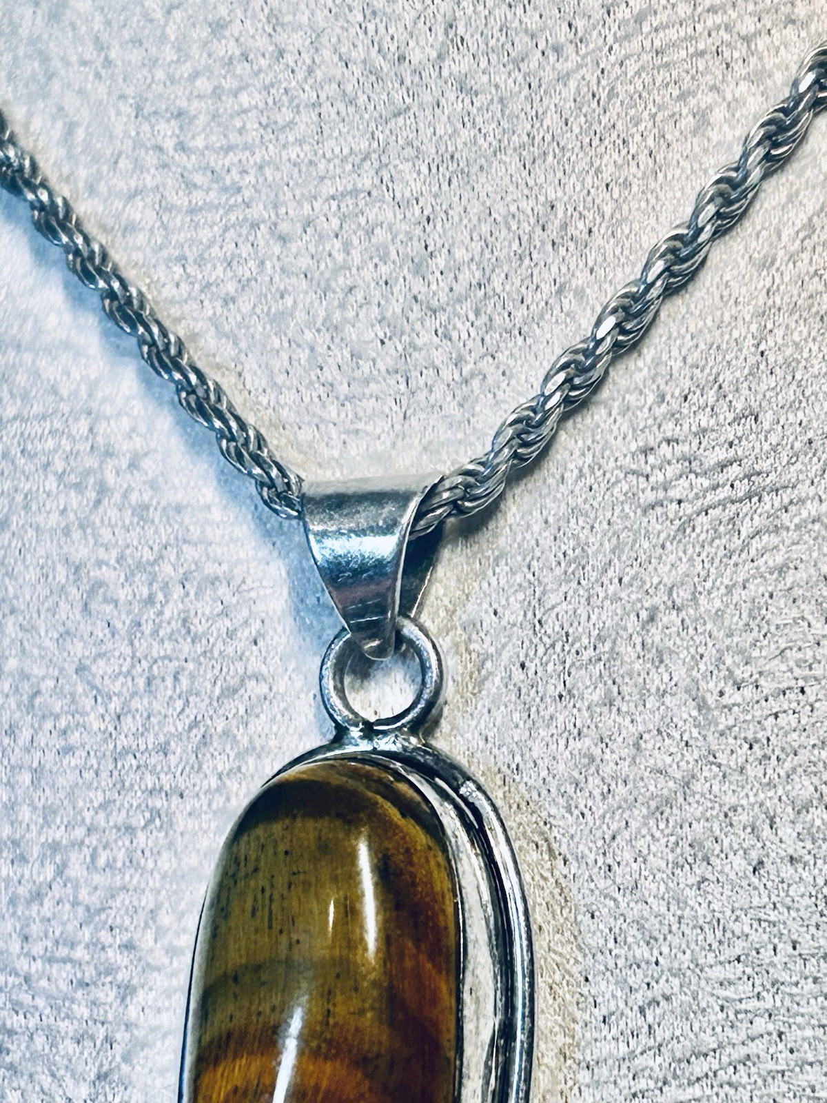 Large Oval Tigers Eye Pendant Necklace On Thick Sterling Rope Chain 19.62 Gr
