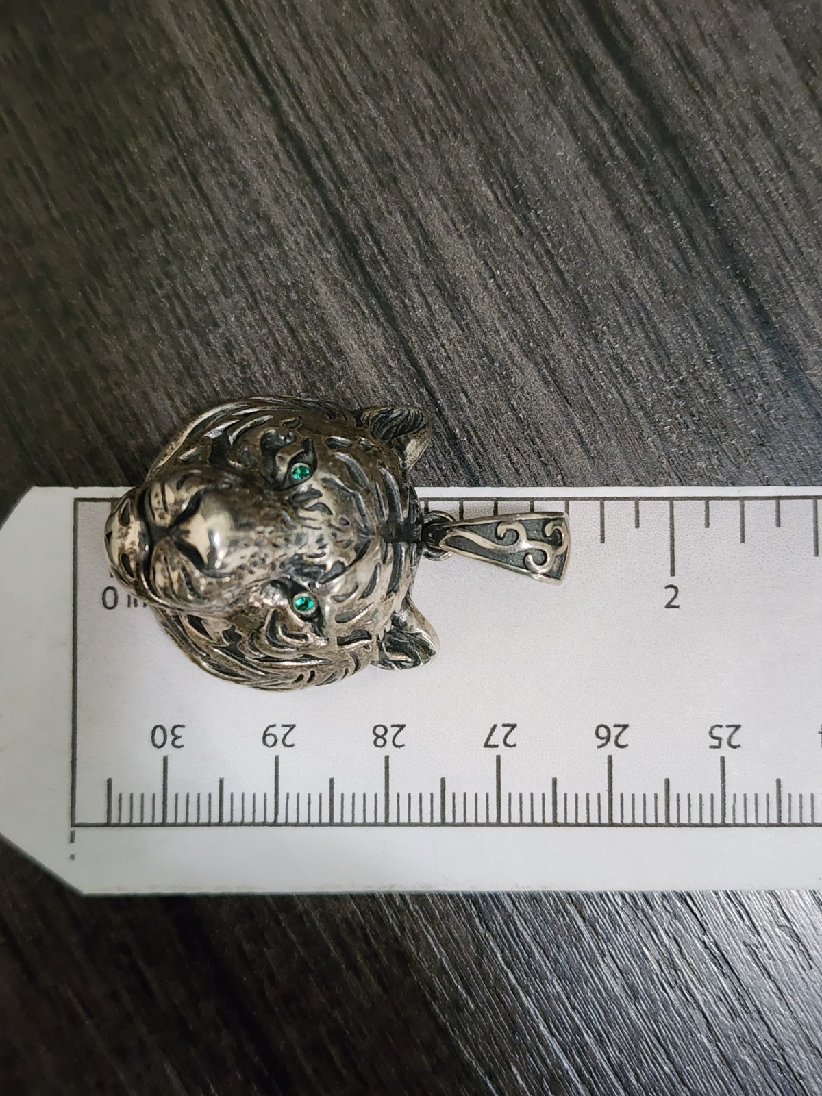 Very Cool Sterling Silver 925 Tigers Head With Green Stone Eyes Pendant
