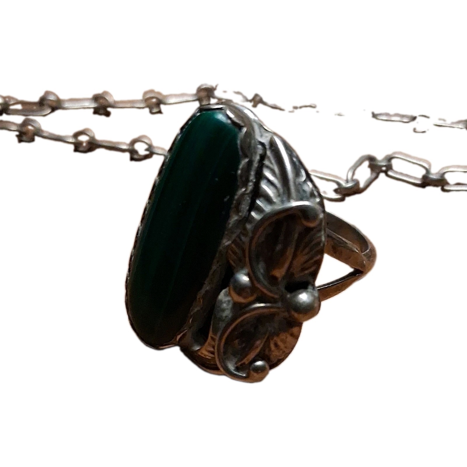 Sterling Silver 925 Oval Green Malachite Bezel Pendant With Chain And Ring