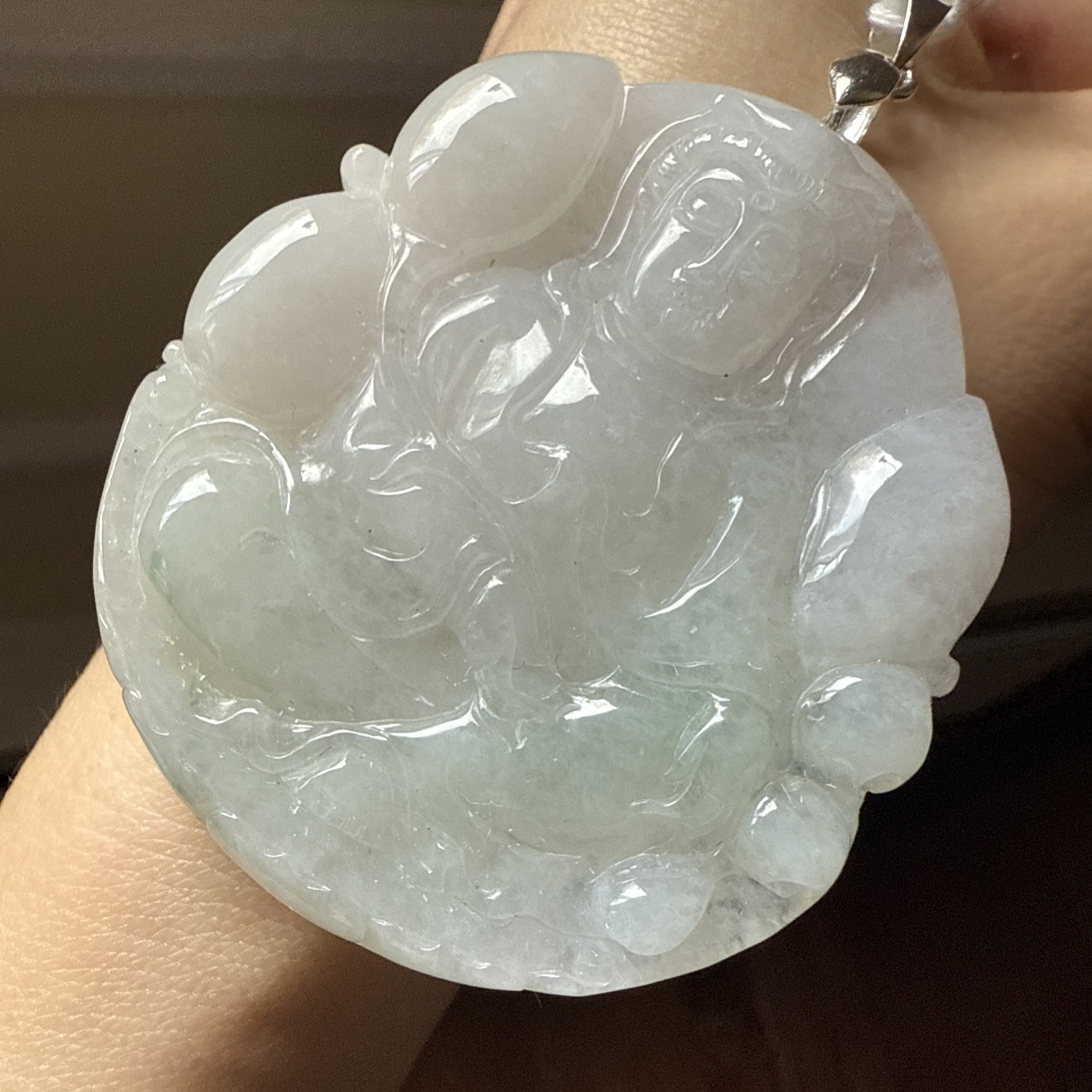 純天然翡翠A貨 untreated Myanmar Burma Grade A Jadeite Jade 老坑冰蓮花觀音 Certified