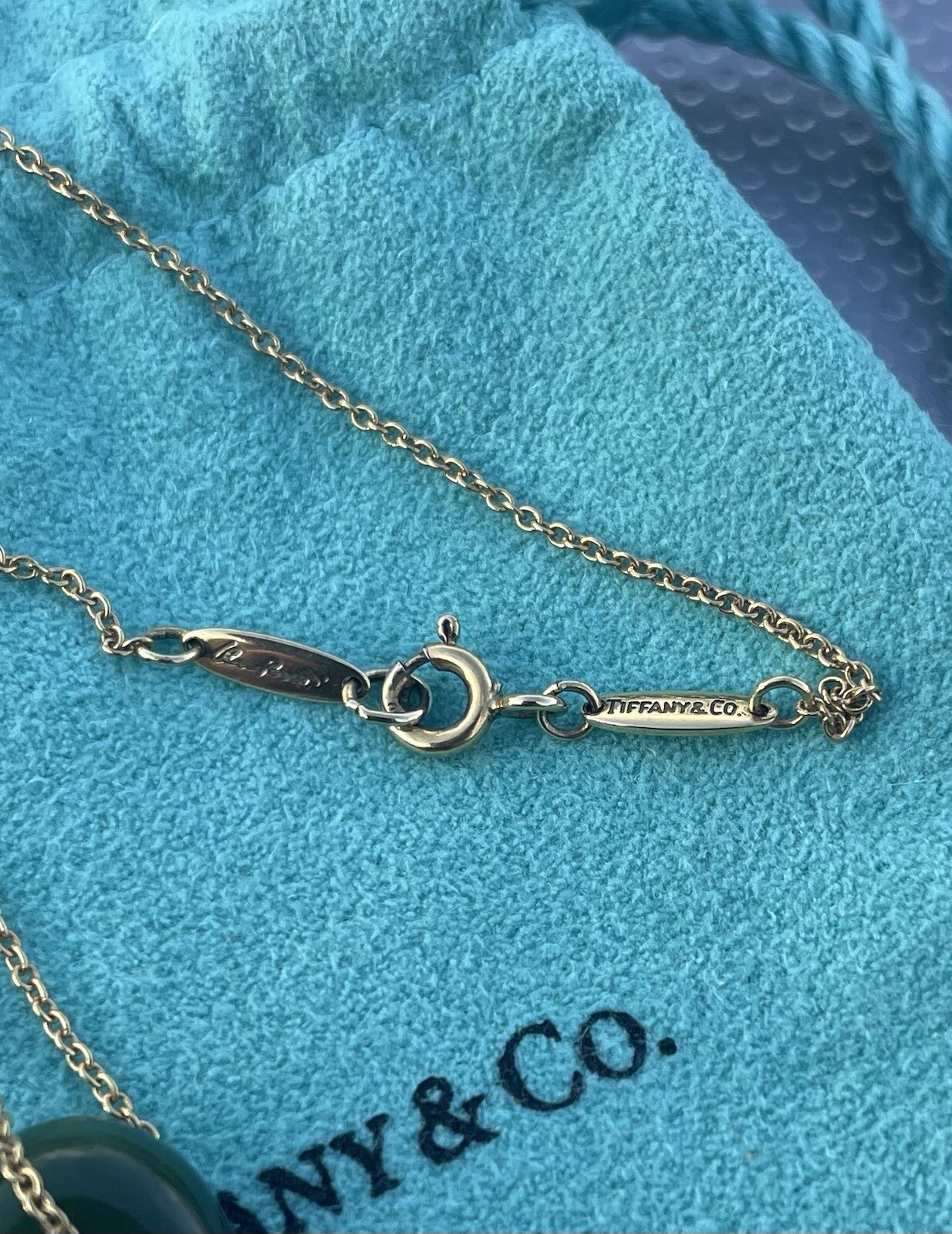 Tiffany & Co. 18k Gold LARGE Elsa Peretti Green Jade Open Heart Pendant Necklace