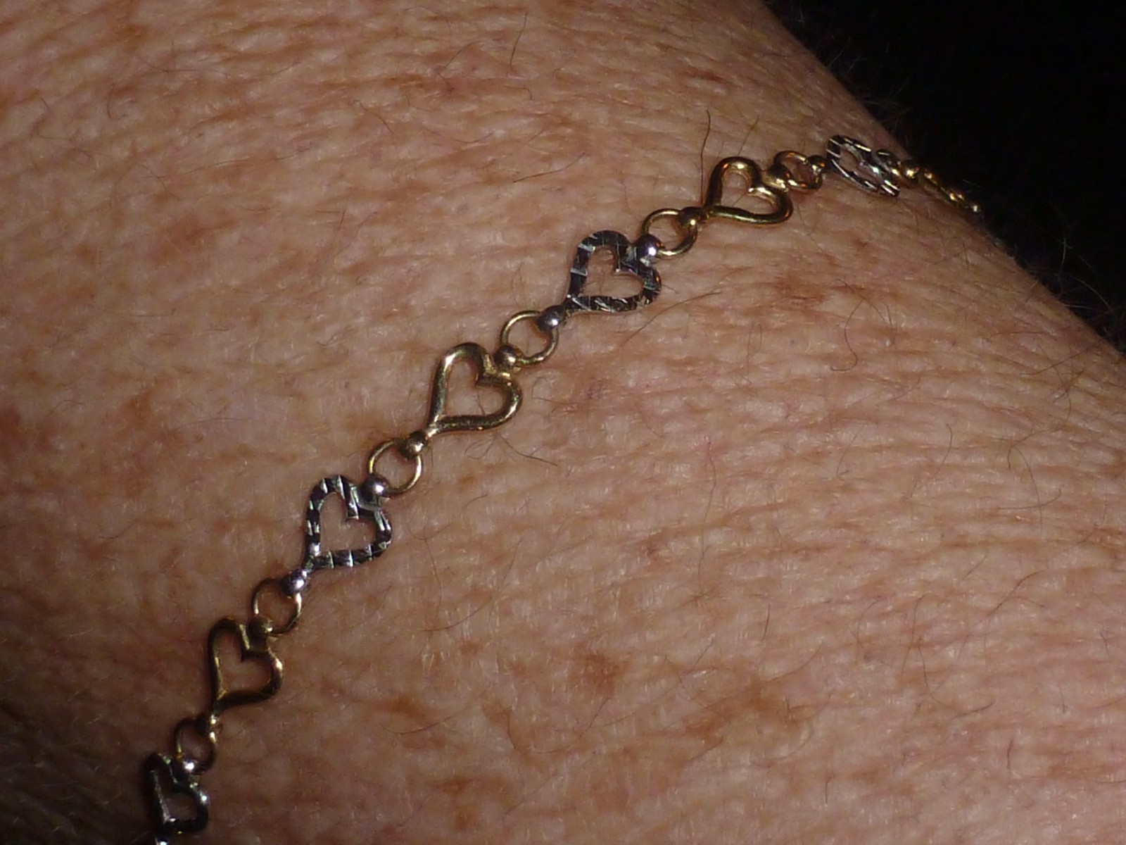 10K SOLID YELLOW & WHITE GOLD DIAMOND-CUT HEARTS TENNIS BRACELET – 7″ – 3.32 G