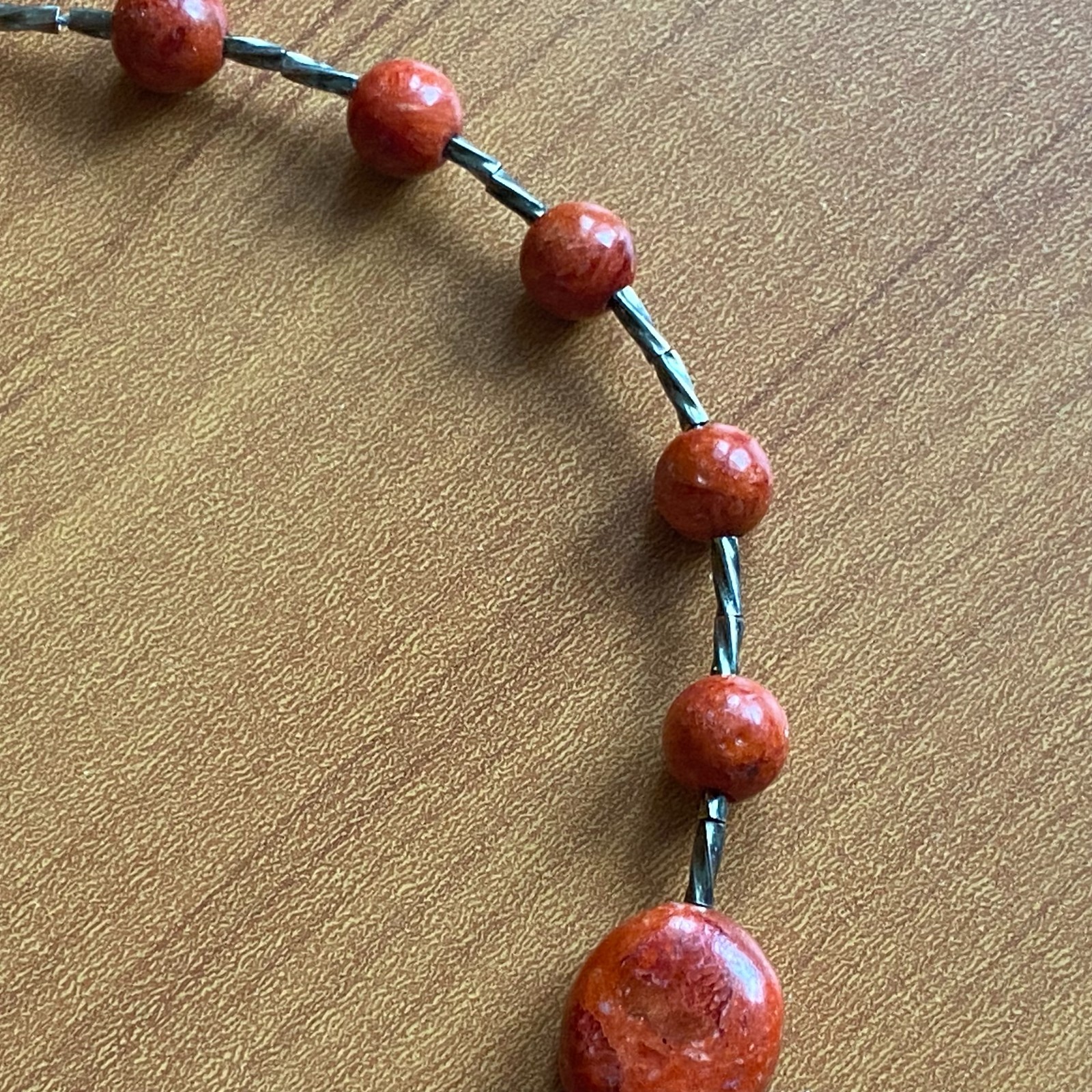 Choker necklace. 925 sterling silver. Plastic inserts with a natural stone imita