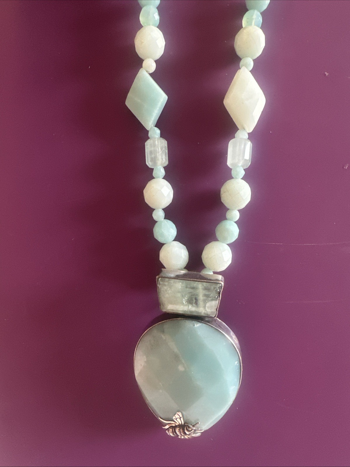 Amy Kahn Russell AKR 925 Sterling Silver Amazonite Bee Pendant Beaded Necklace