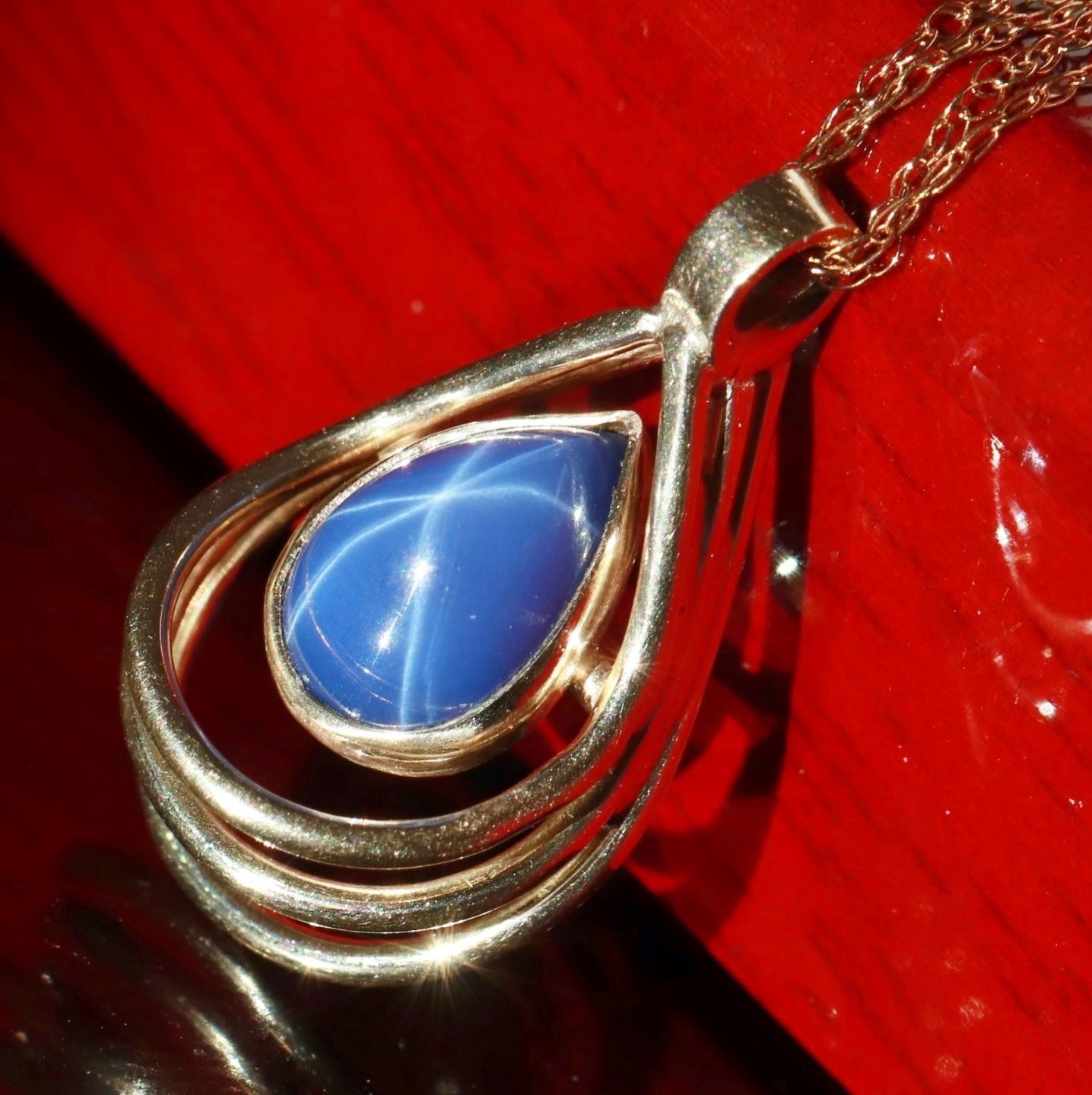 14k yellow gold pendant 1.45ct lab created blue star sapphire charm 2.45gr N3738