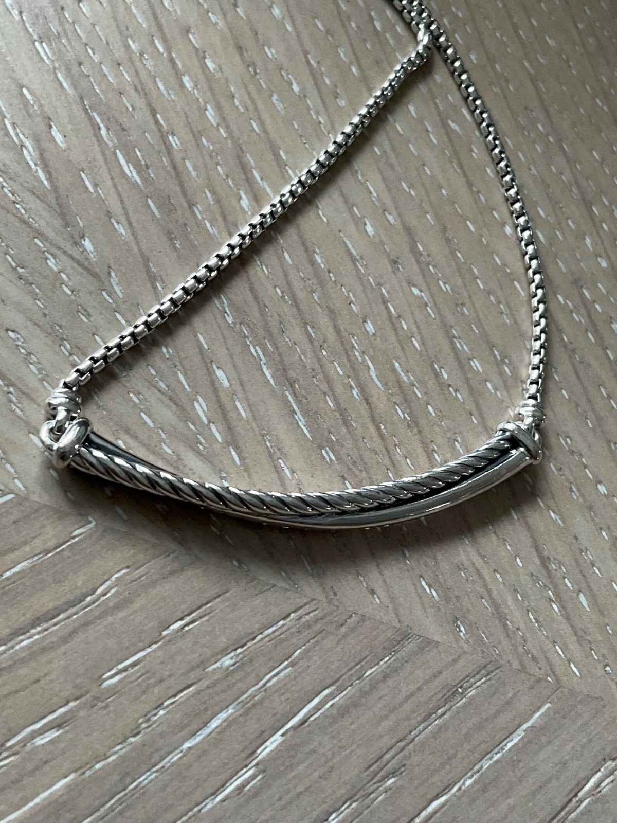 David Yurman Sterling Silver Crossover Bar Pendant Necklace with Diamonds 18″