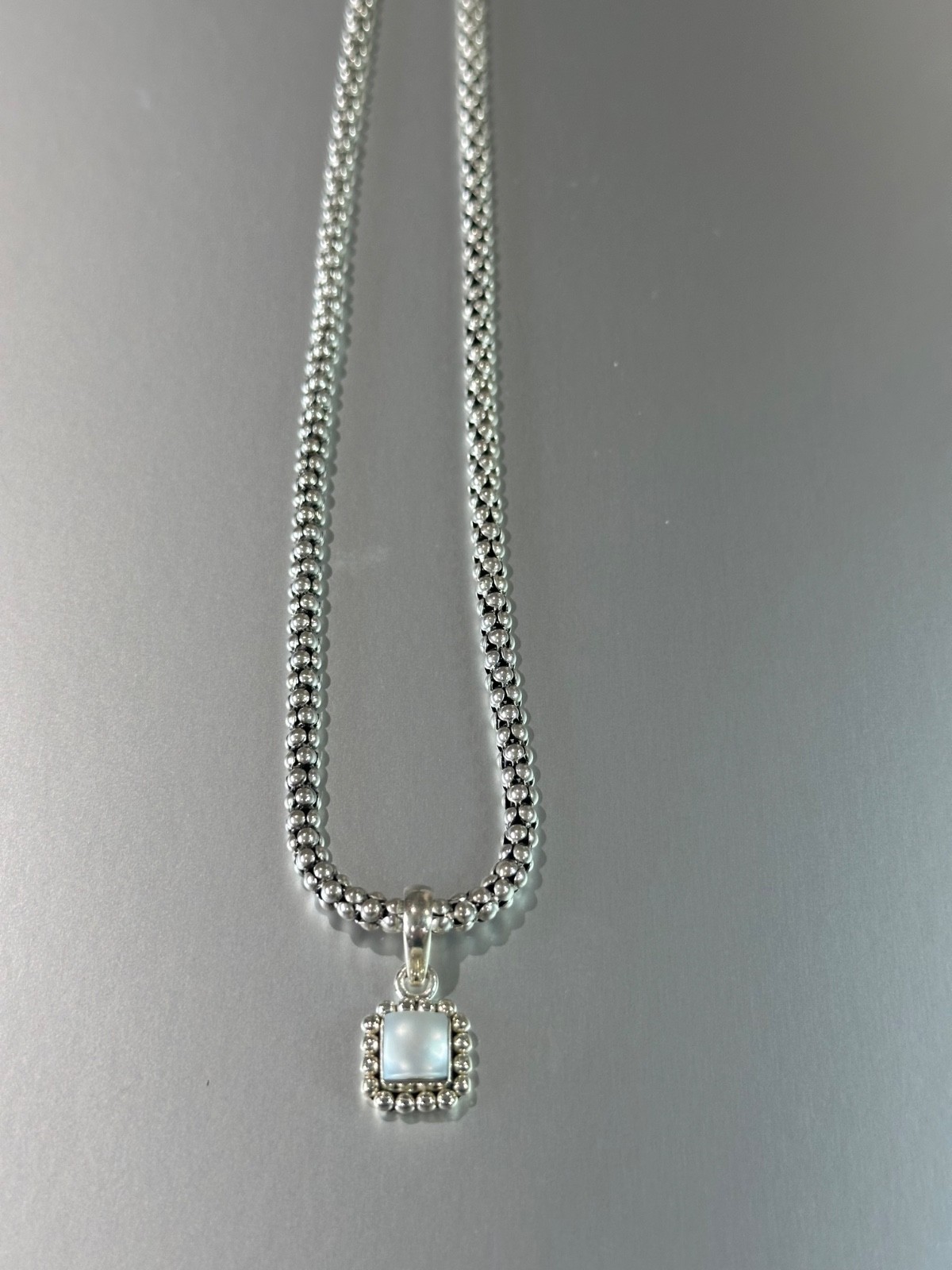 Silpada 925 sterling silver popcorn chain with button pearl pendant